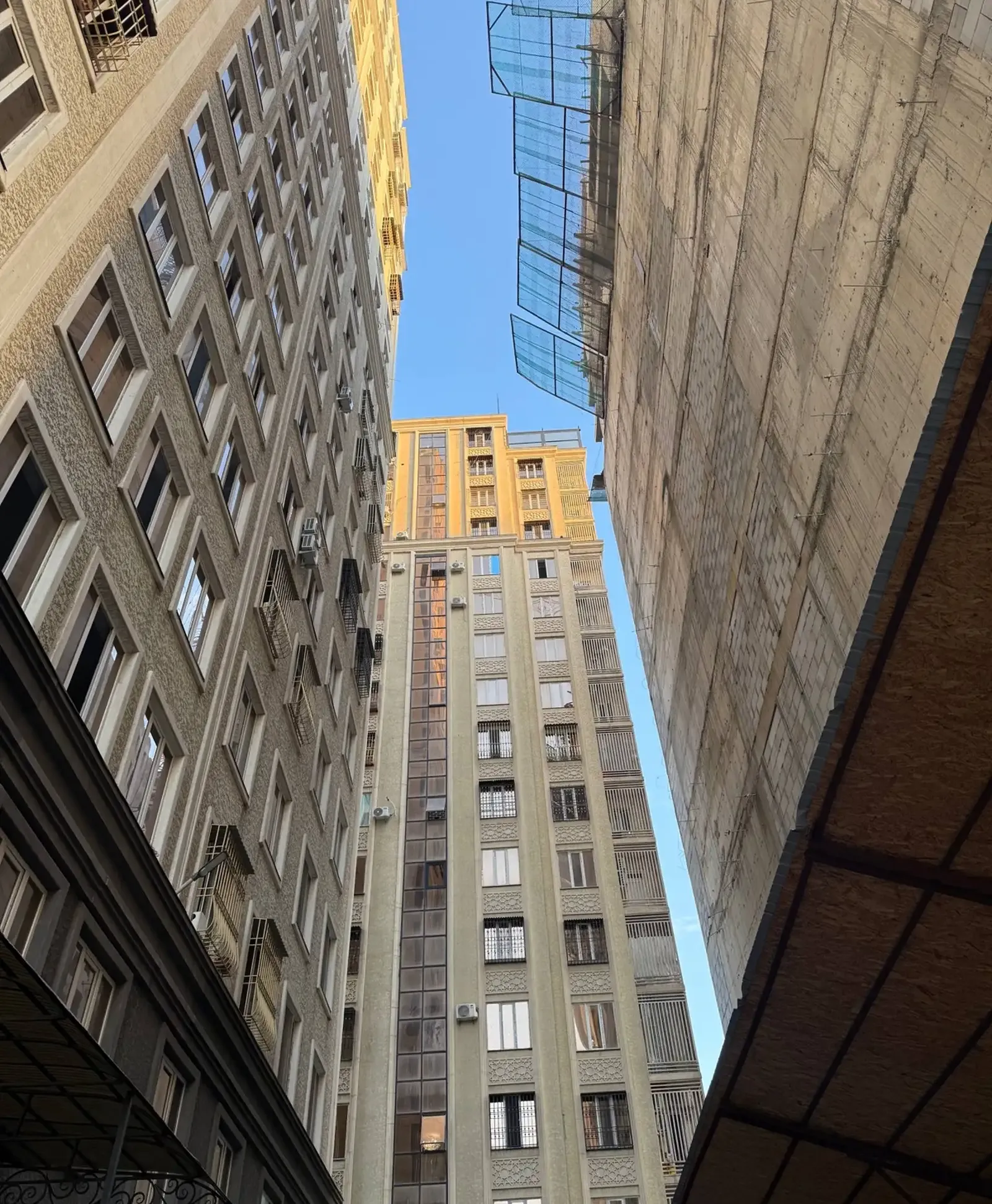 2-комн. квартира, 5 этаж, 79 м², Сино, Караболо