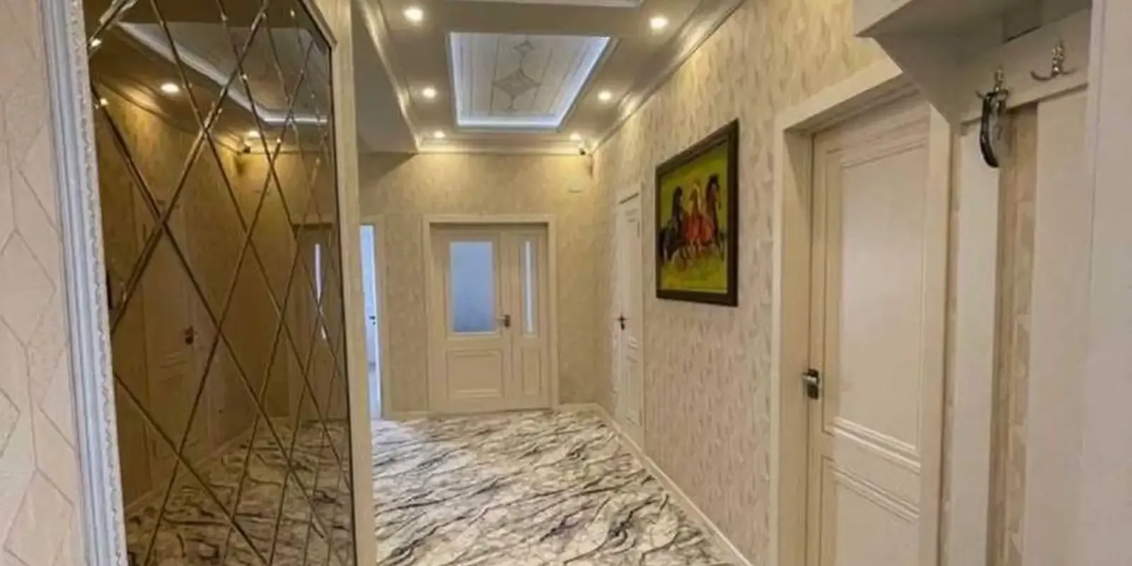 3-комн. квартира, 6 этаж, 107 м², 82 мкр,Chicken — фото 3