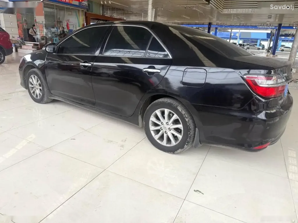 Toyota Camry, 2016
