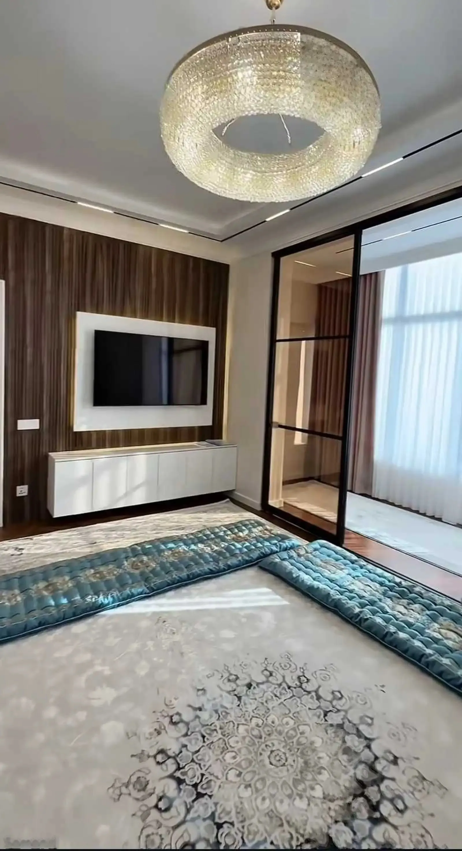 3-комн. квартира, 18 этаж, 115м², 82мкр — фото 8