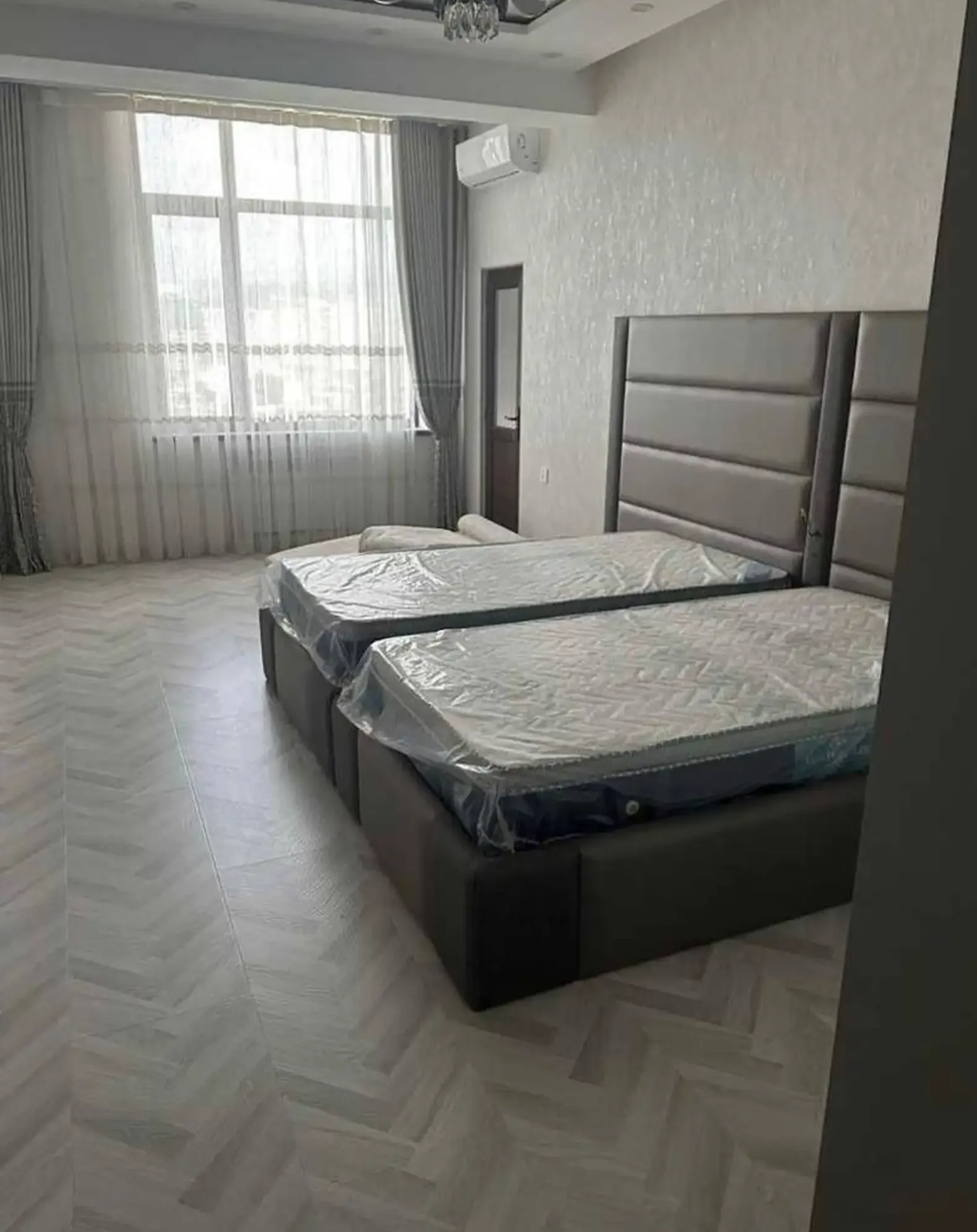 3-комн. квартира, 13 этаж, 150м², И. Сомони — фото 4