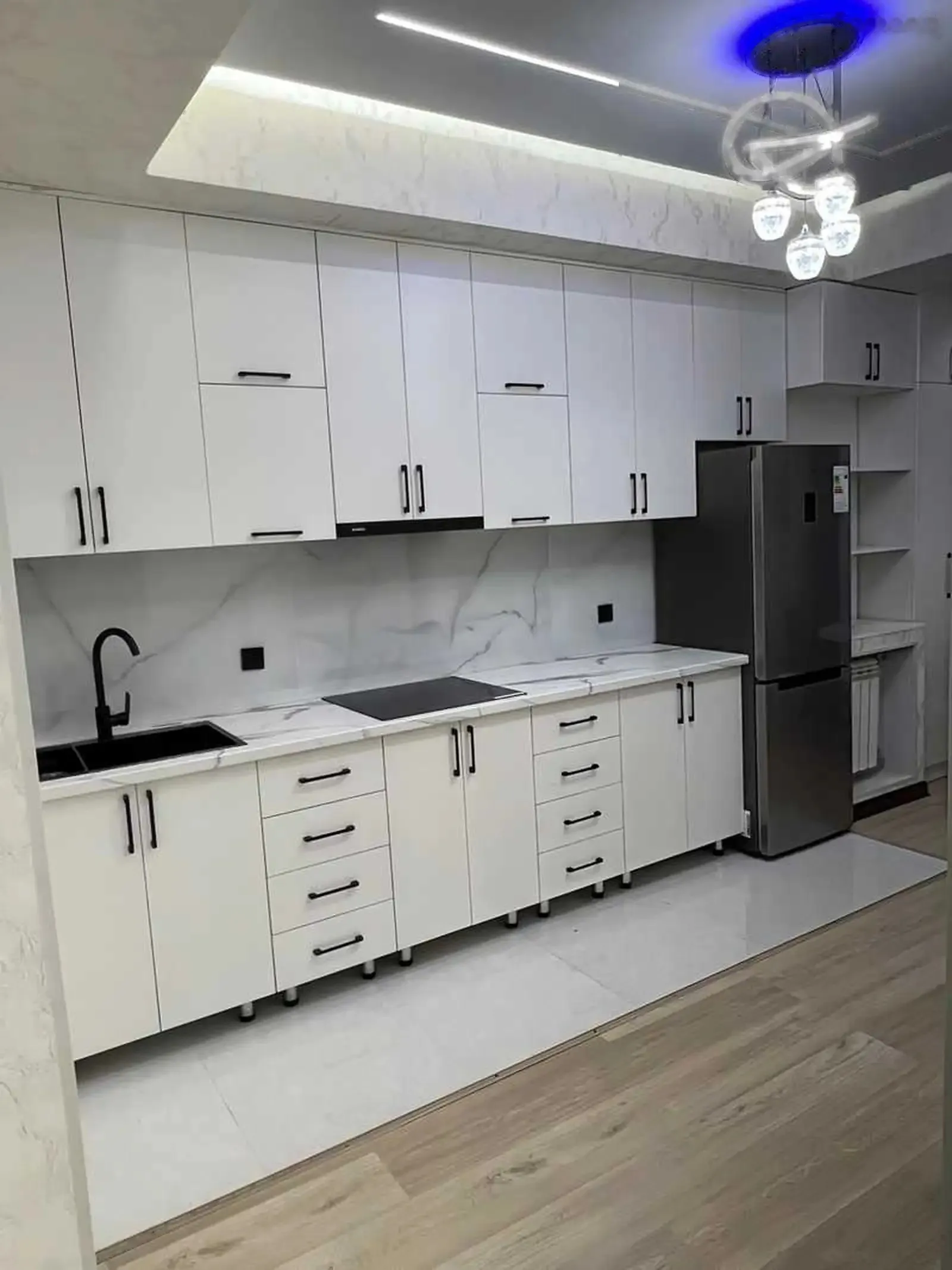 2-комн. квартира, 9 этаж, 50м², Овир, Гранд отель — фото 10