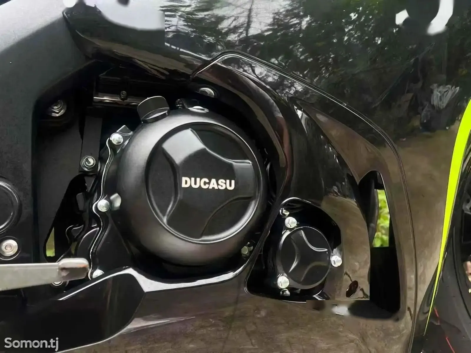Мотоцикл Dugati 400 rr