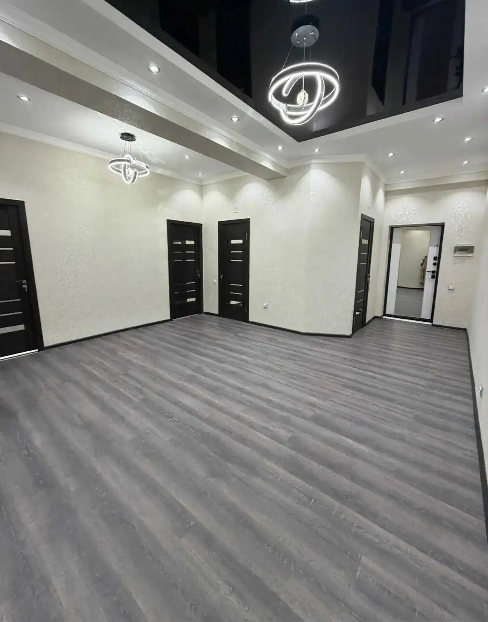 3-комн. квартира, 11 этаж, 100м², Шохмансур — фото 9