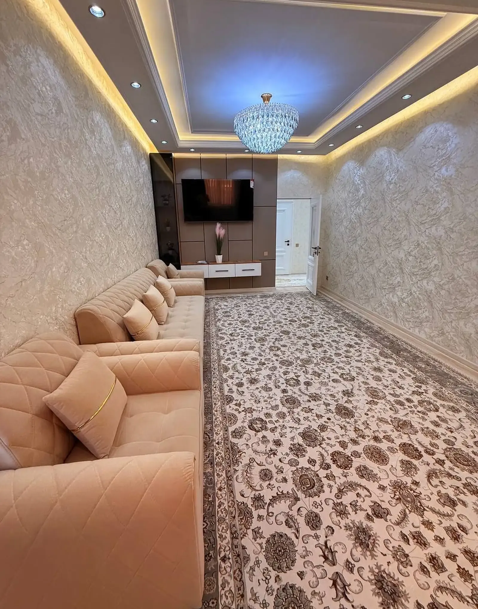 3-комн. квартира, 4 этаж, 106 м², Сино — фото 2