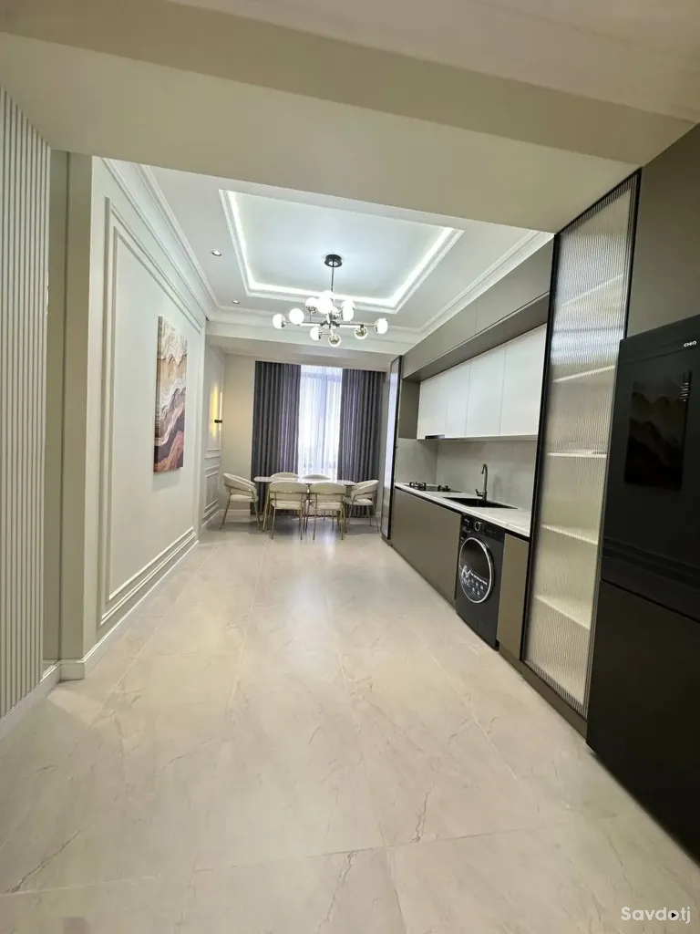 2-комн. квартира, 16 этаж, 83 м², Фирдавси