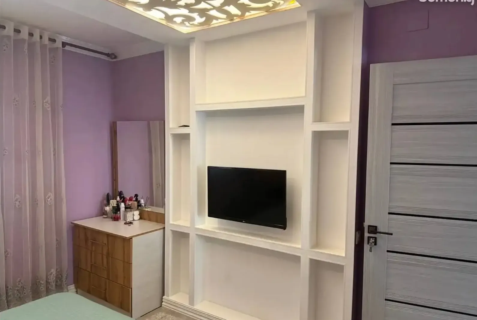 2-комн. квартира, 2 этаж, 65 м², Фирдавсӣ