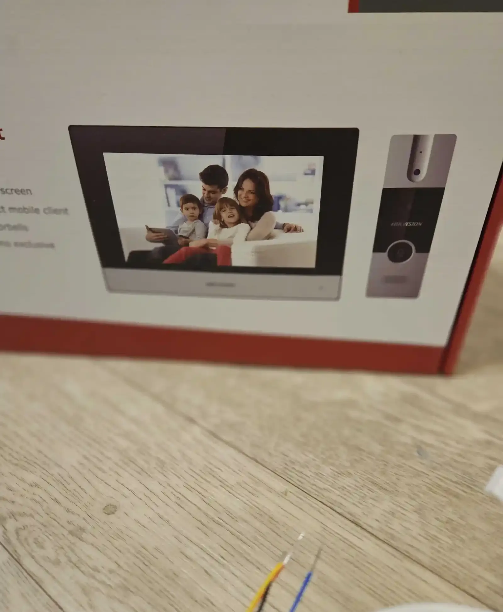 Домофон Хиквижин kis 302 WiFi