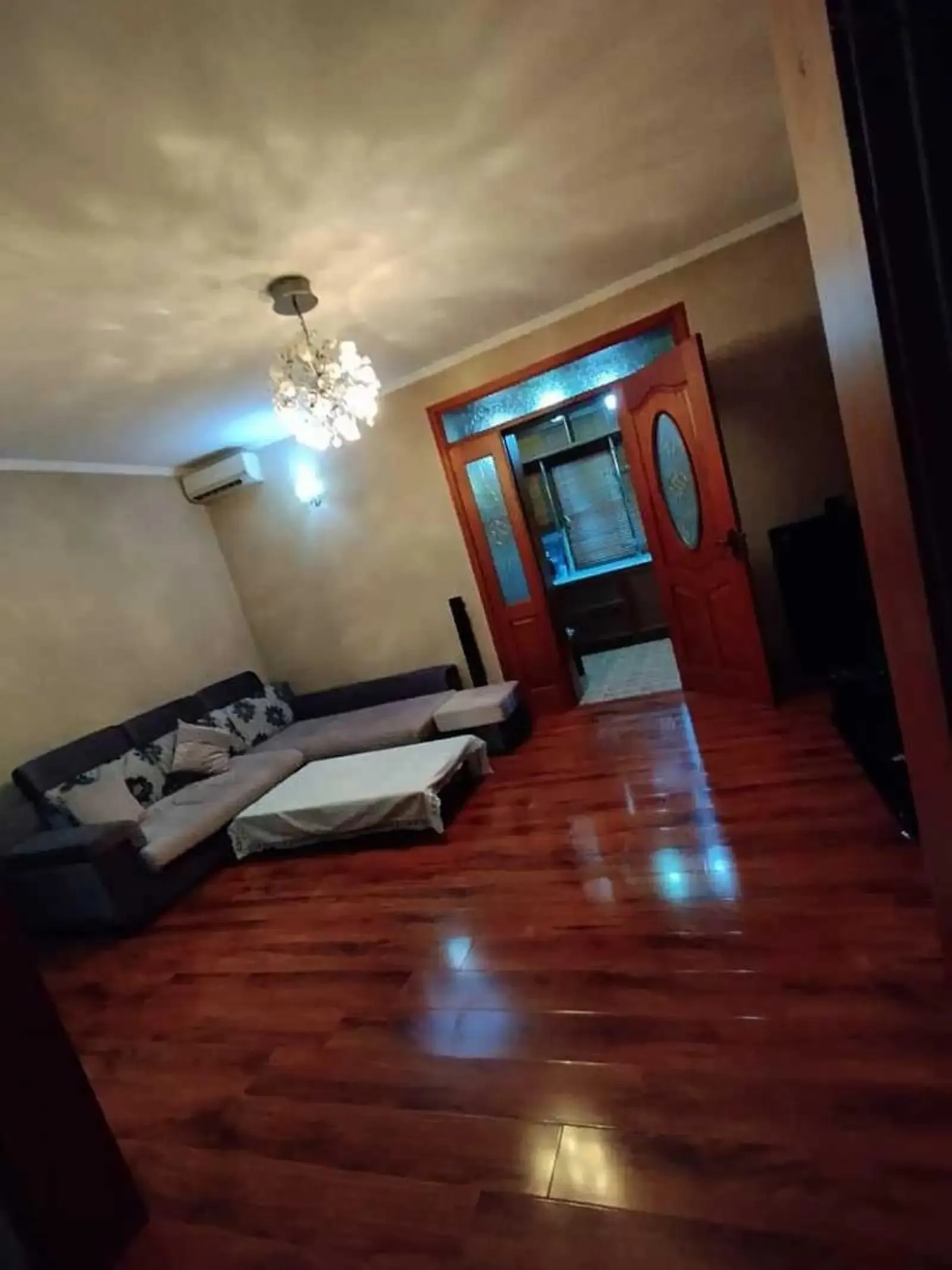 2-комн. квартира, 1 этаж, 55м², 102мкр пушти ресторани шахриер