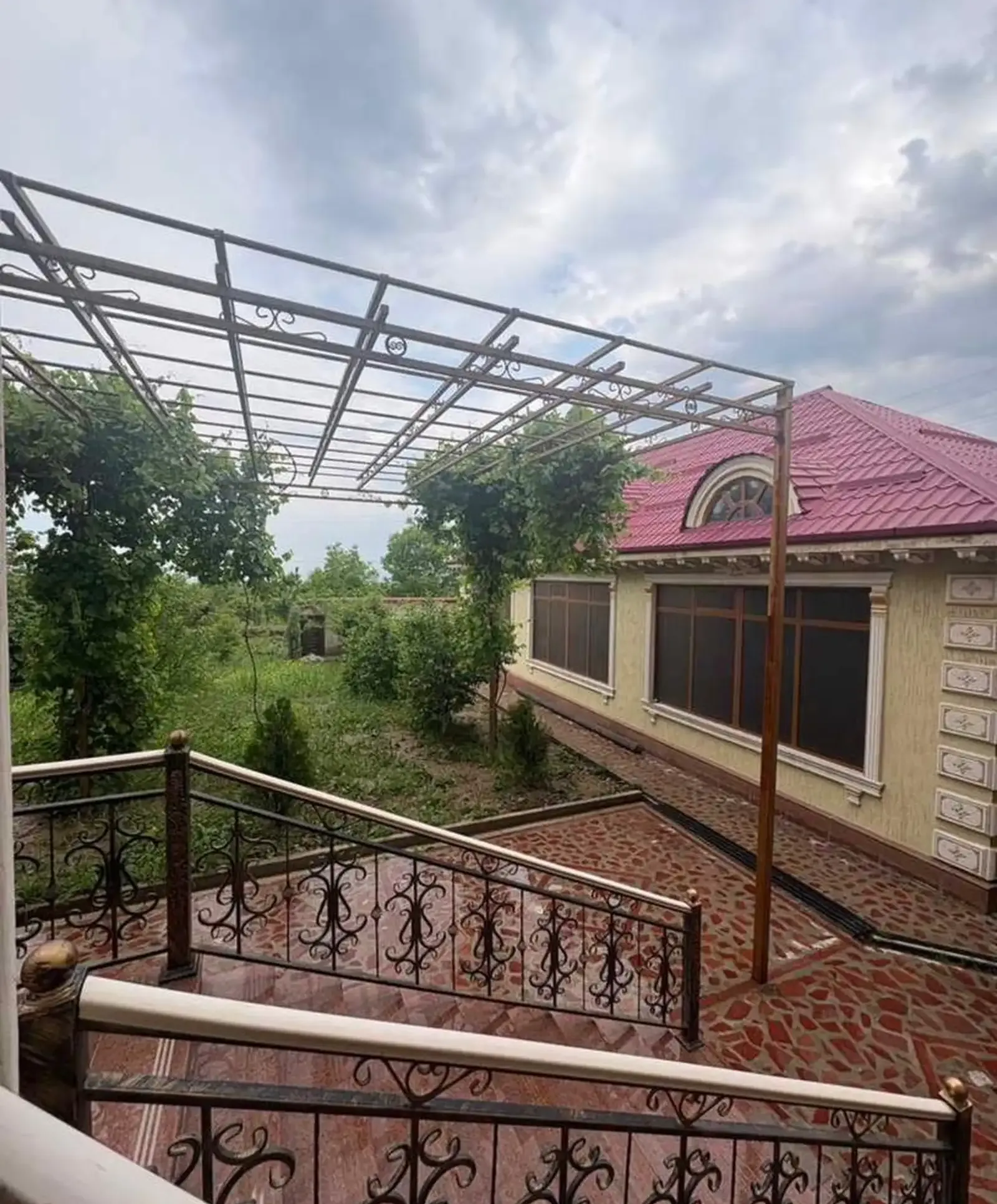 3-этажный, 10 комнатный дом, 750 м², Сино — фото 7
