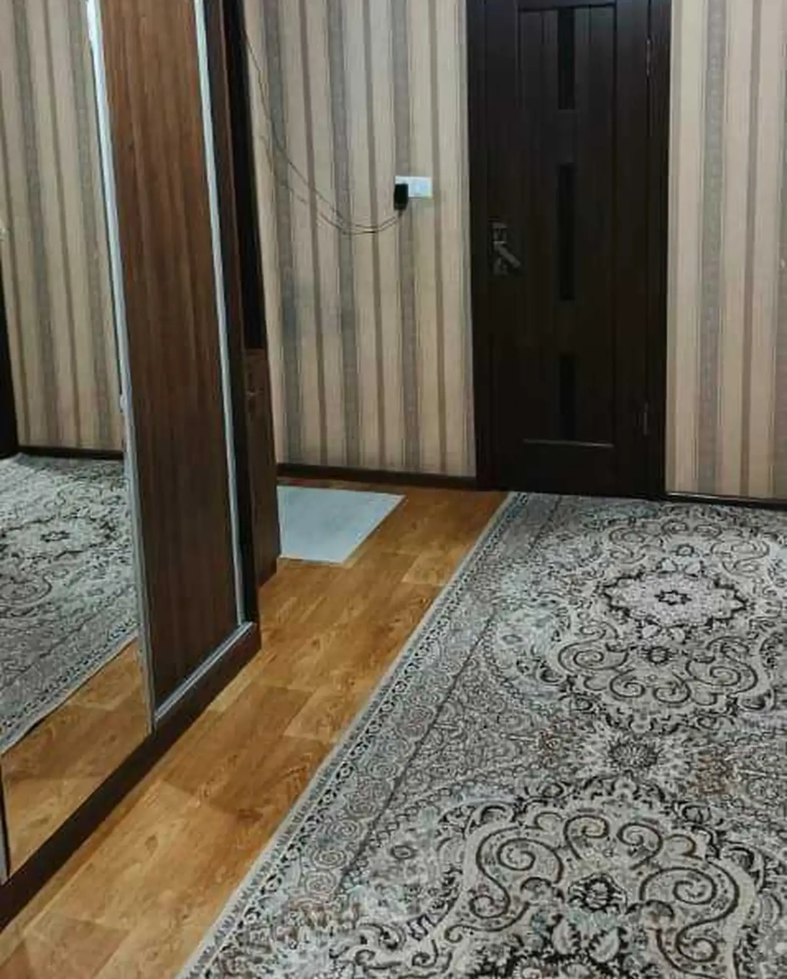 3-комн. квартира, 7 этаж, 63 м², Сино 102мкр — фото 9