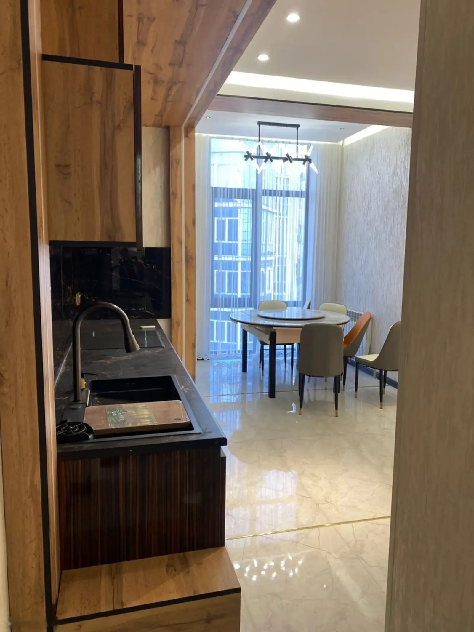 2-комн. квартира, 6 этаж, 93м², Аэропорт
