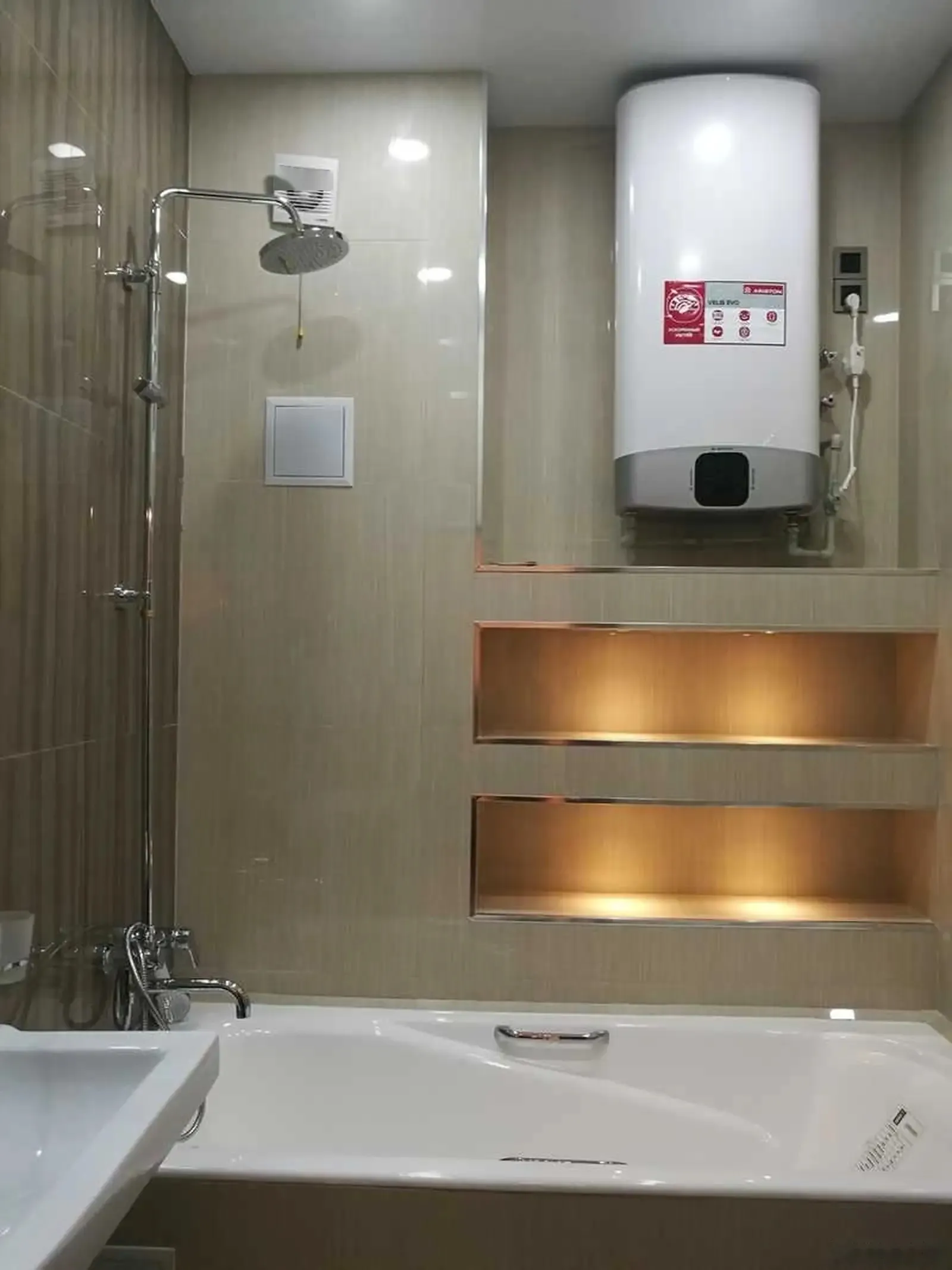 2-комн. квартира, 15 этаж, 55м², спартак доми Симург