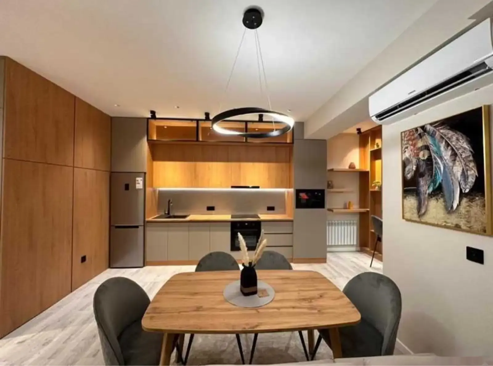 1-комн. квартира, 16 этаж, 50 м², Grand Hotel