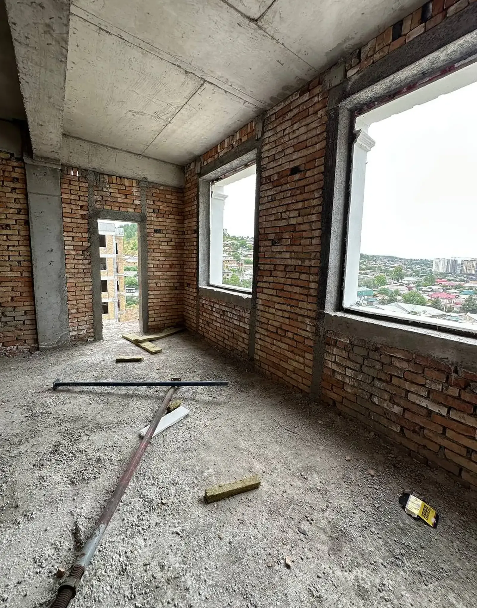 3-комн. квартира, 8 этаж, 156 м², И.Сомони