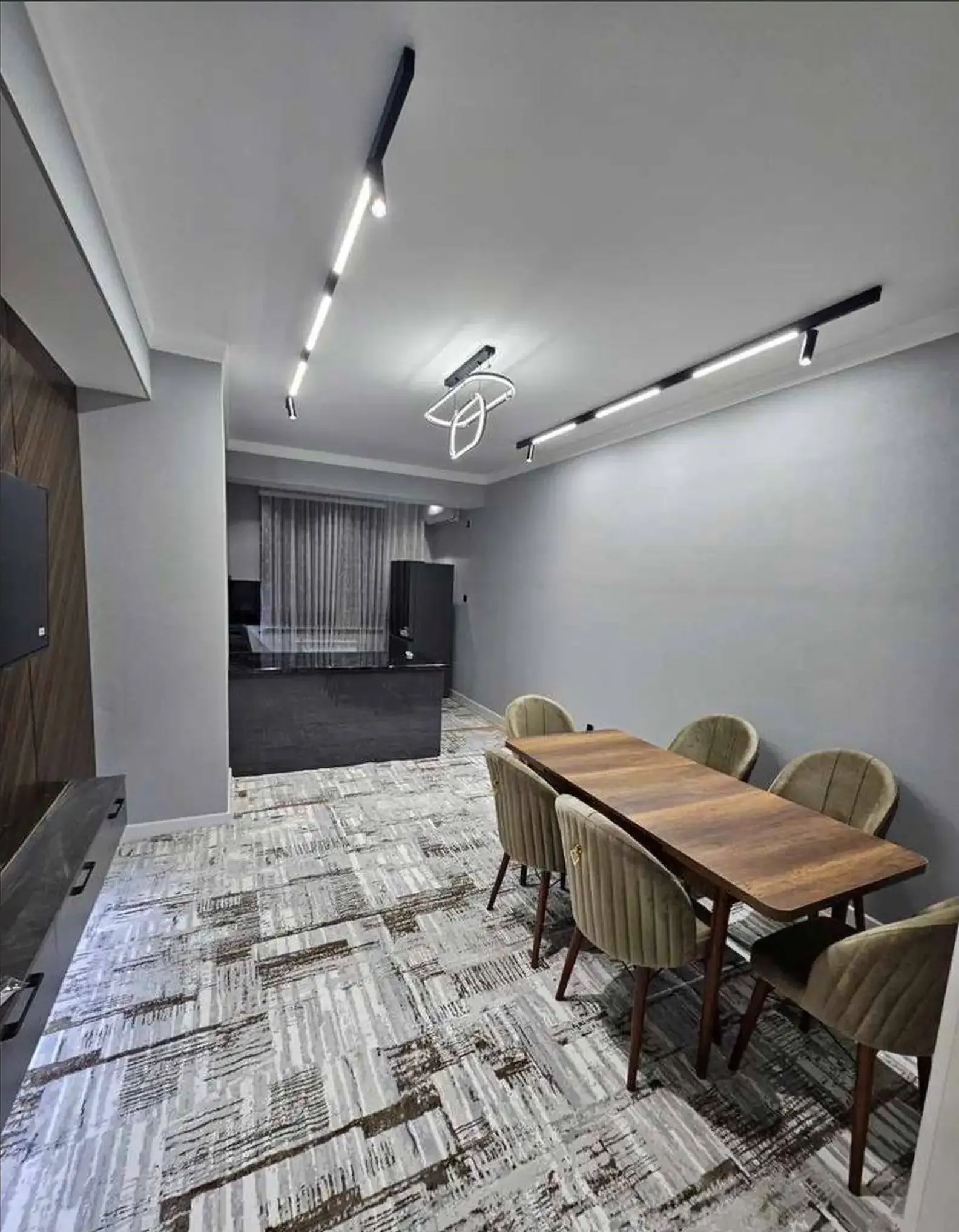 3-комн. квартира, 12 этаж, 136 м², Шохмансур — фото 9