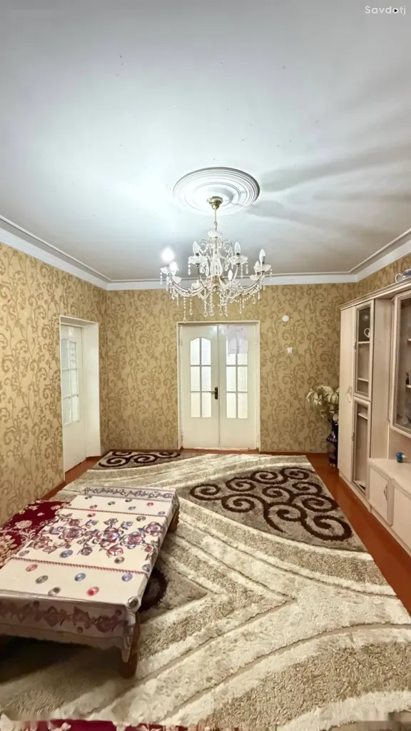 4-комн. квартира, 3 этаж, 80м², сино