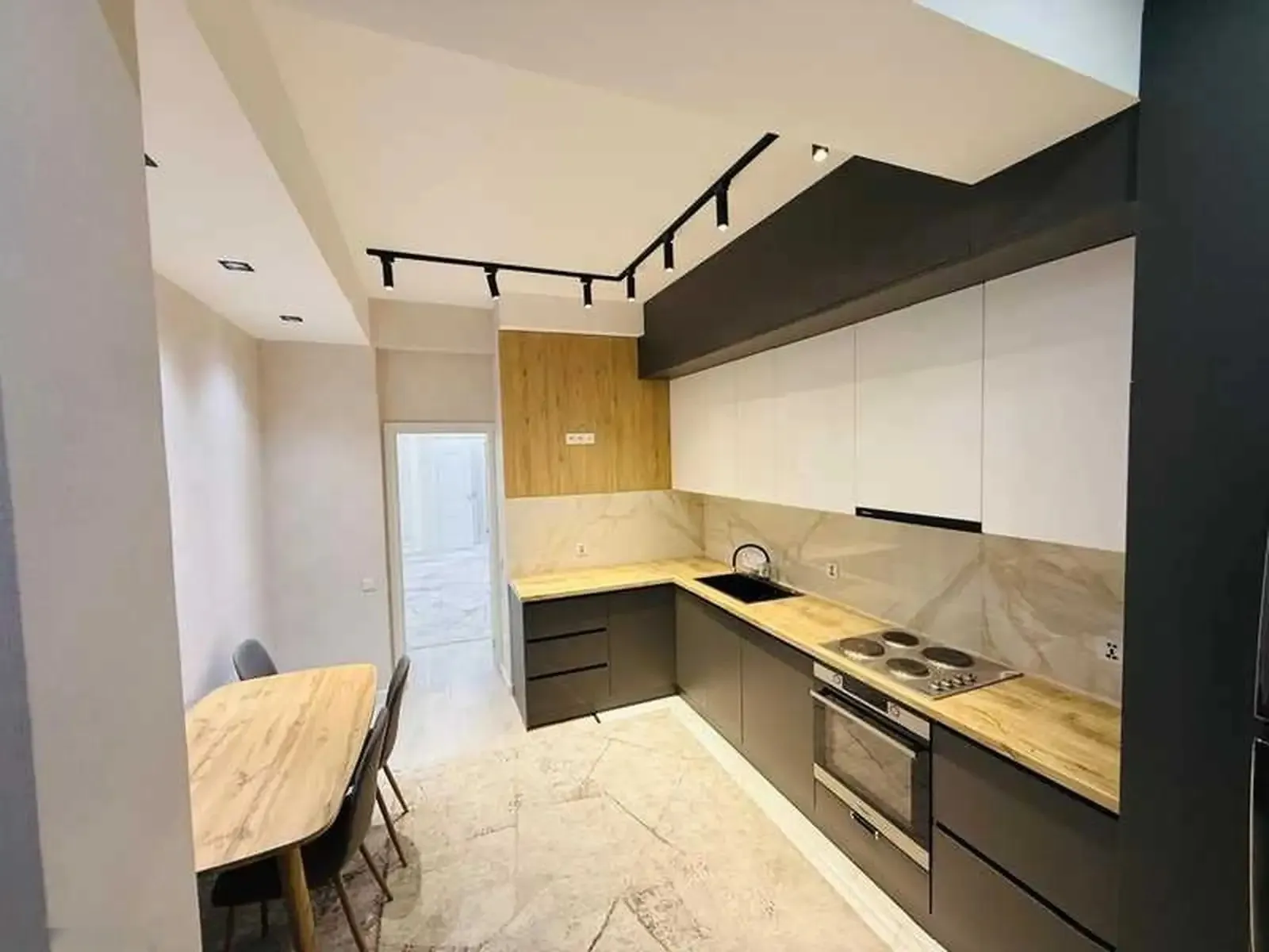3-комн. квартира, 12 этаж, 110м², Сино, 112 мкр, дом Пайкар — фото 10