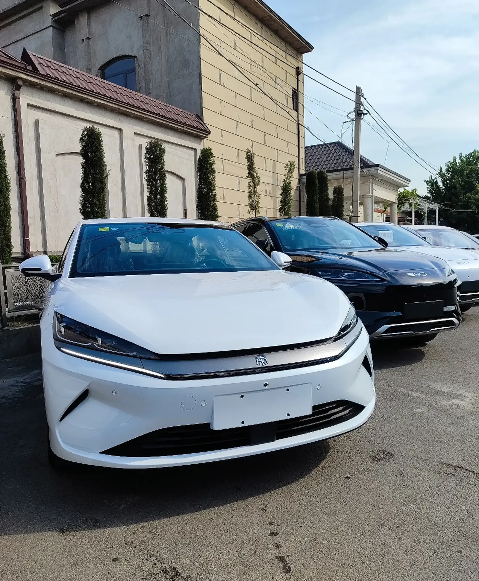 BYD Qin L, 2025