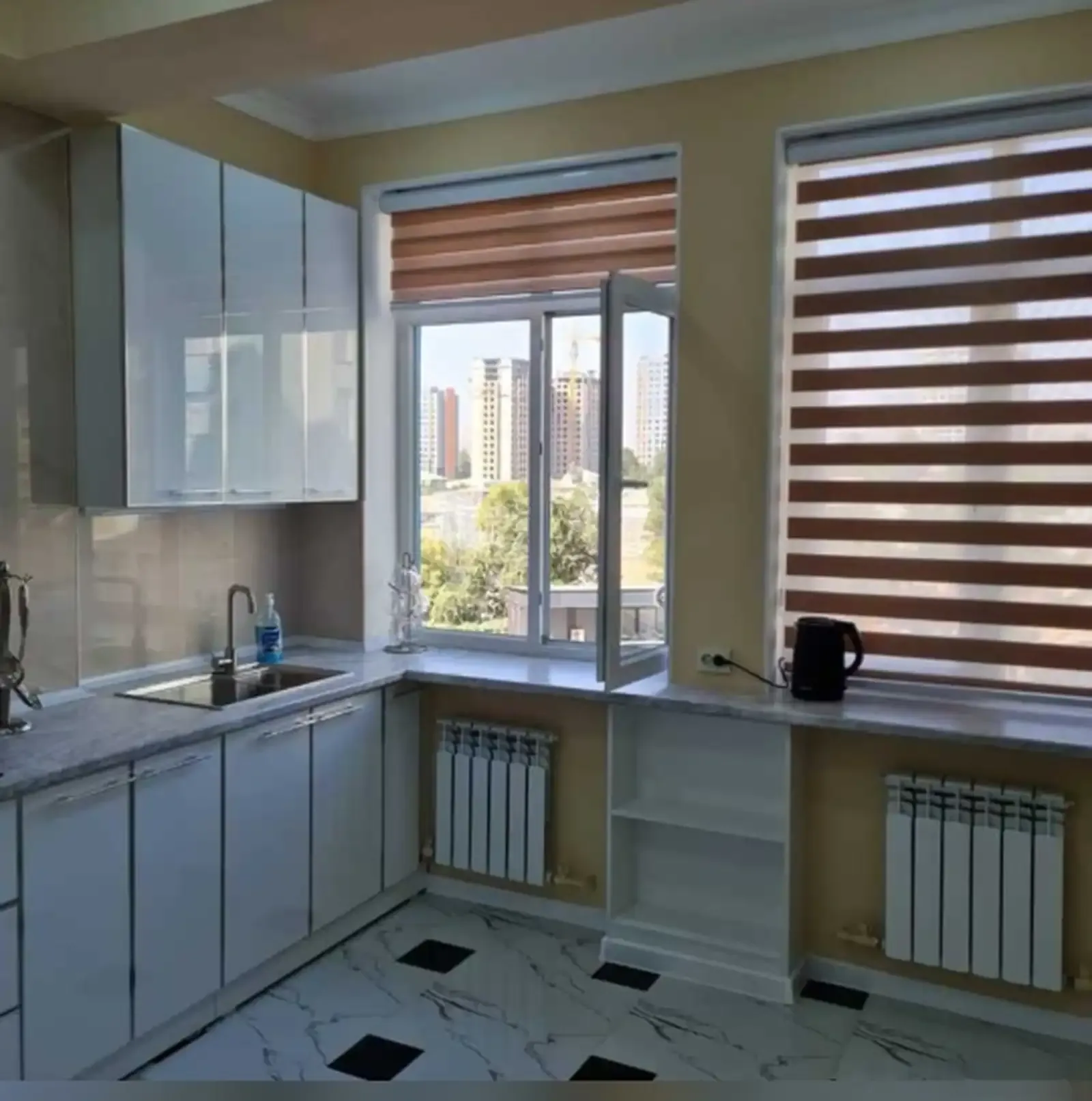 2-комн. квартира, 5 этаж, 66м², сомони