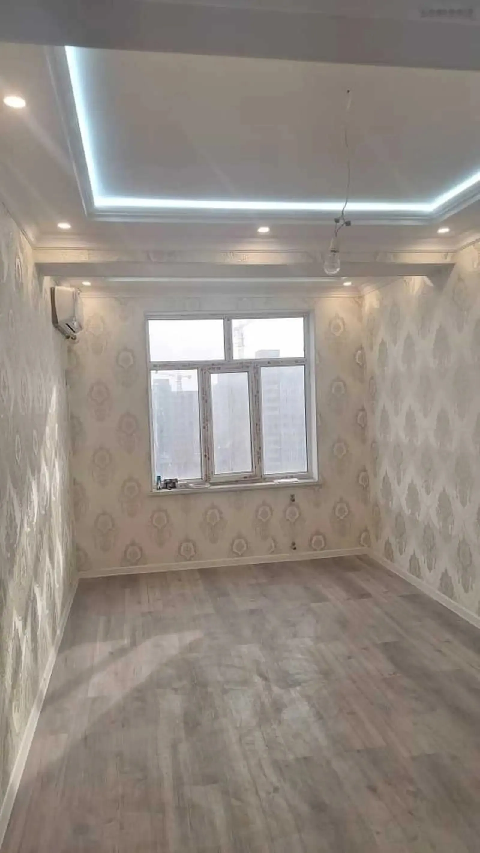 3-комн. квартира, 12 этаж, 81м², Молодёжный театр — фото 2