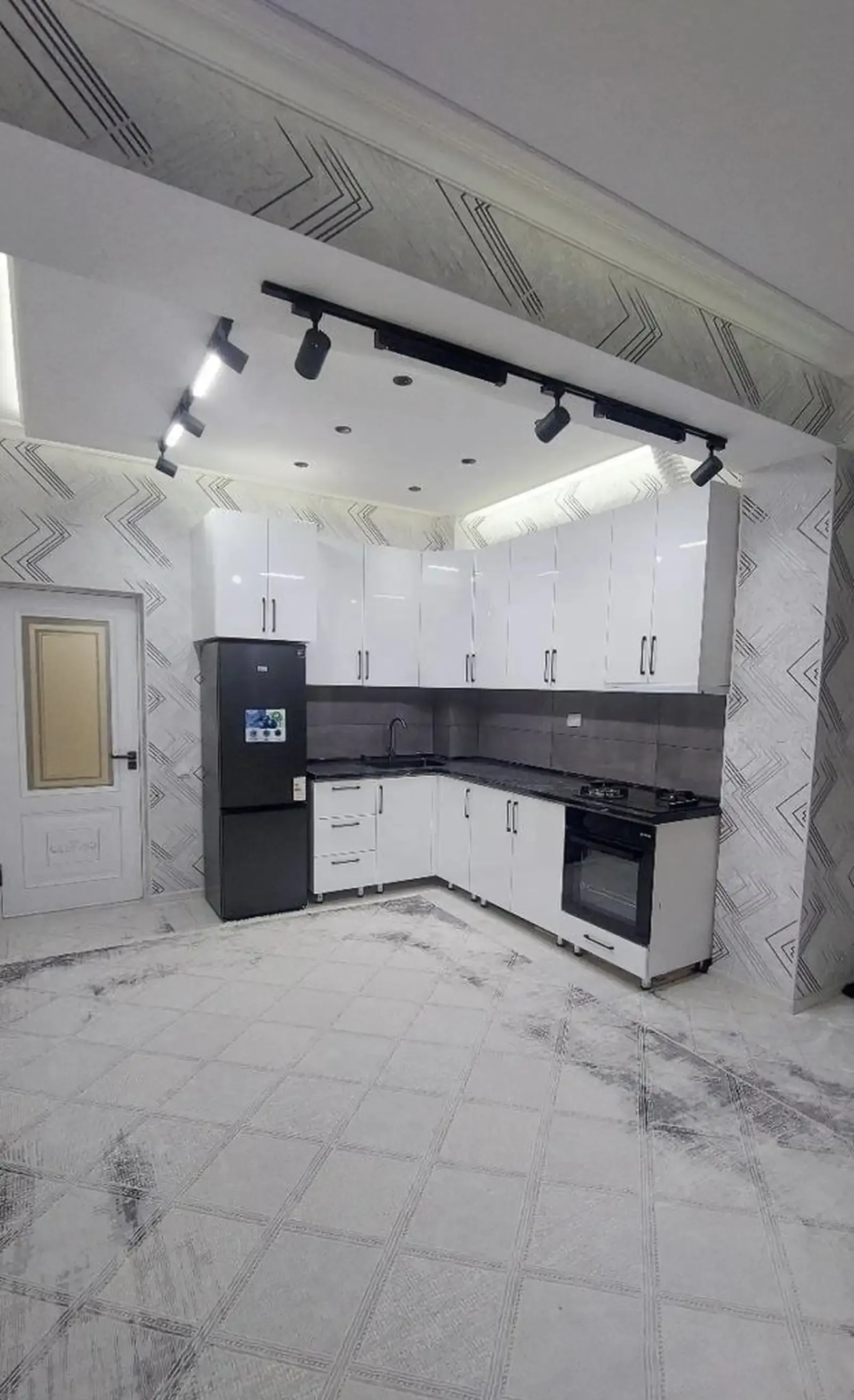 3-комн. квартира, 14 этаж, 86 м², Фирдавсӣ, Чал-ҷам бозорча — фото 10