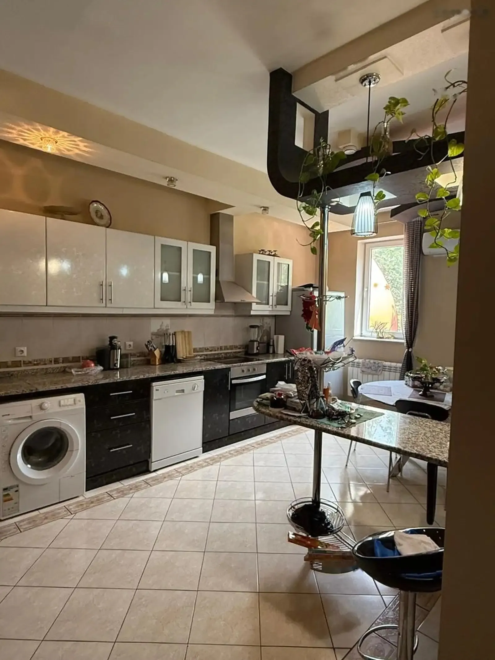 4-комн. квартира, 8 этаж, 175м², Дом печать