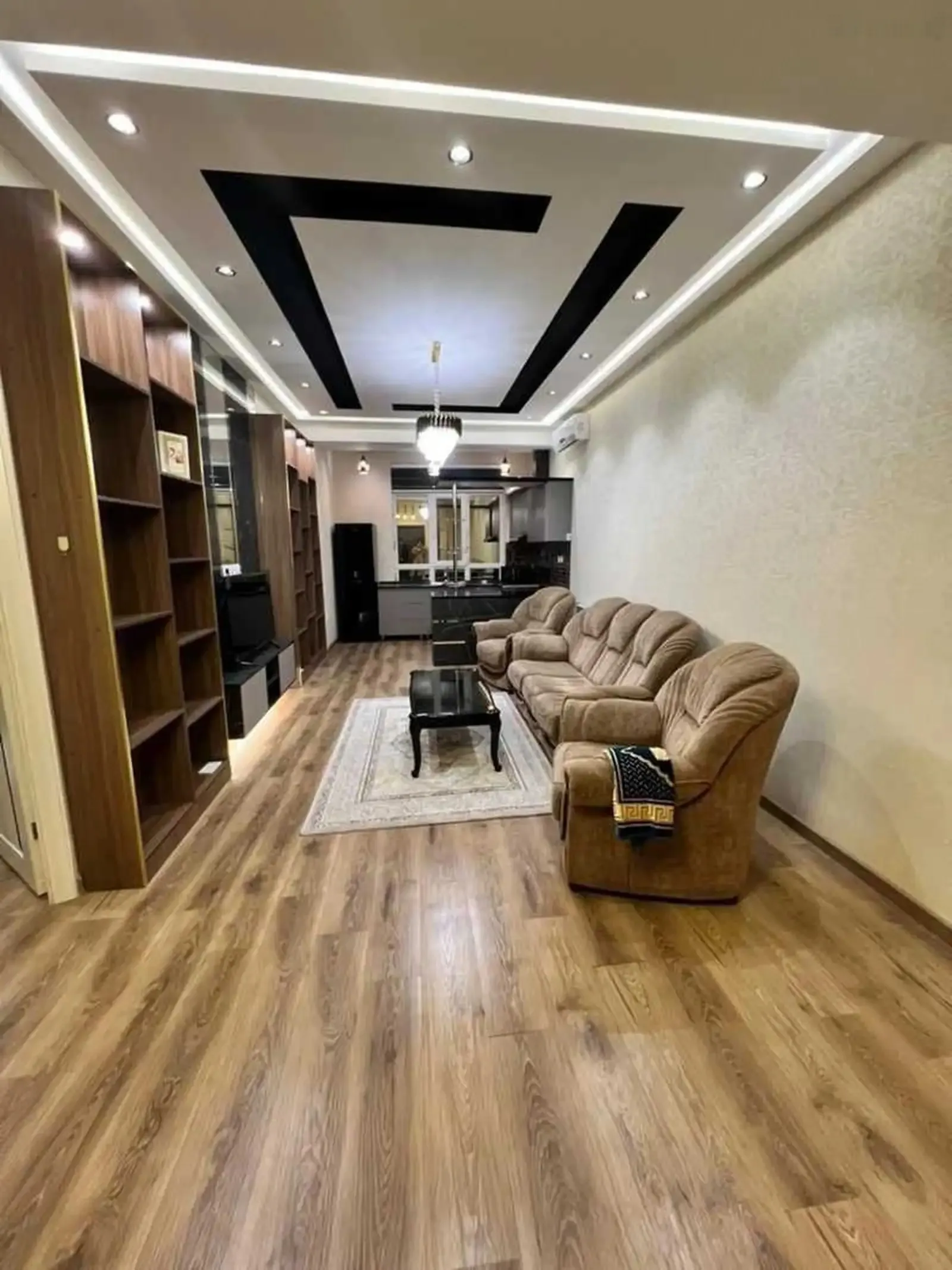 2-комн. квартира, 16 этаж, 56м², Садбарг дом Гелос — фото 2