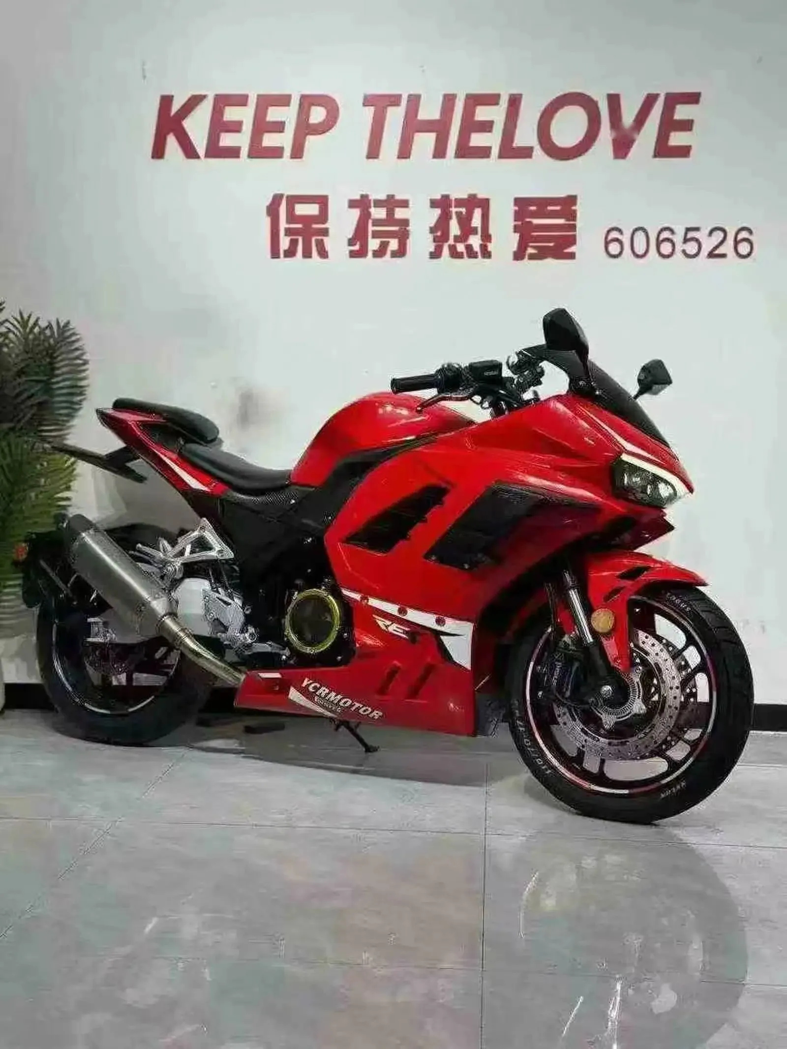 Мотоцикл Ducati — фото 3