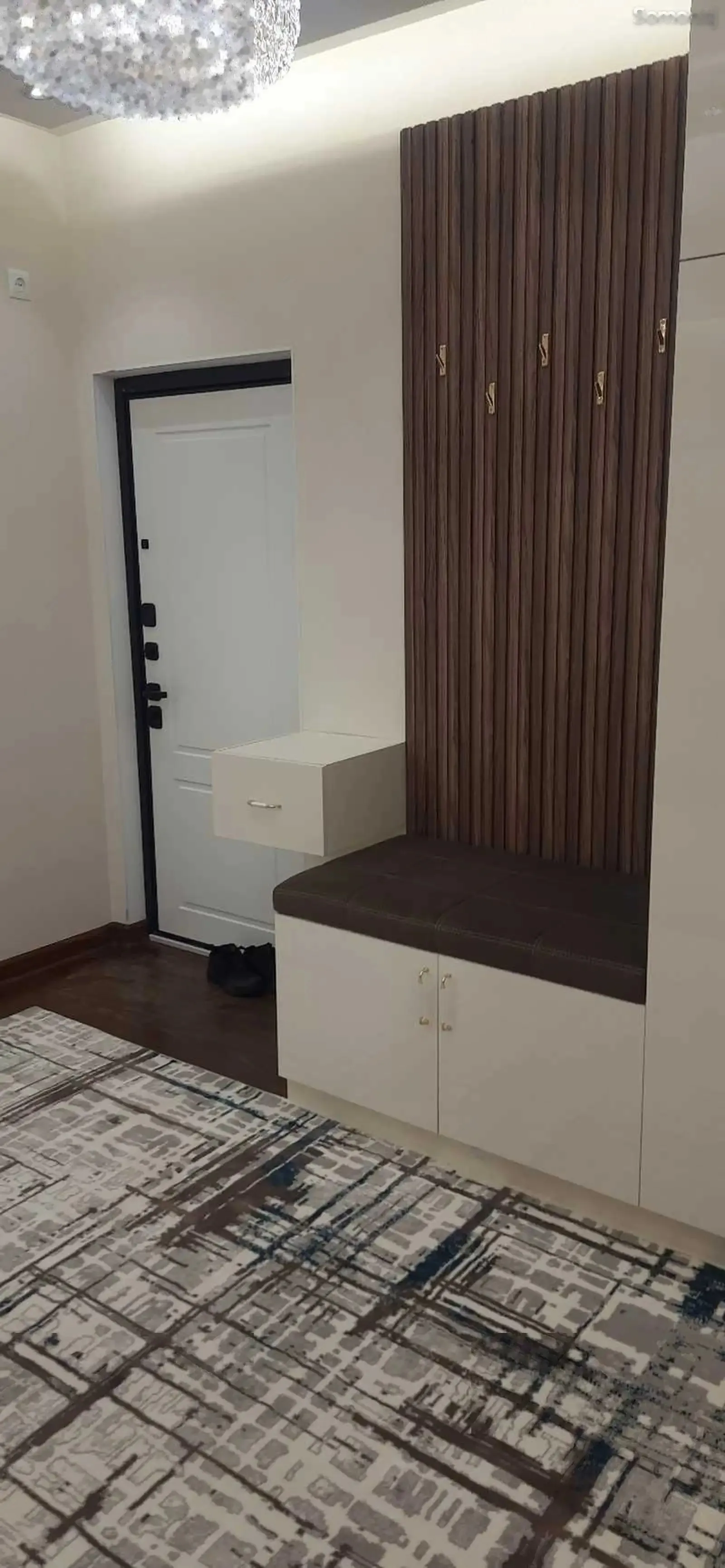 3-комн. квартира, 2 этаж, 76м², Исмоили Сомони — фото 4