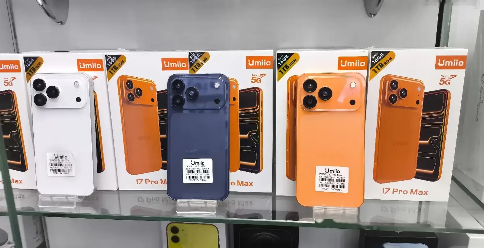 Телефон Mini 17 Pro Max 16/1tera