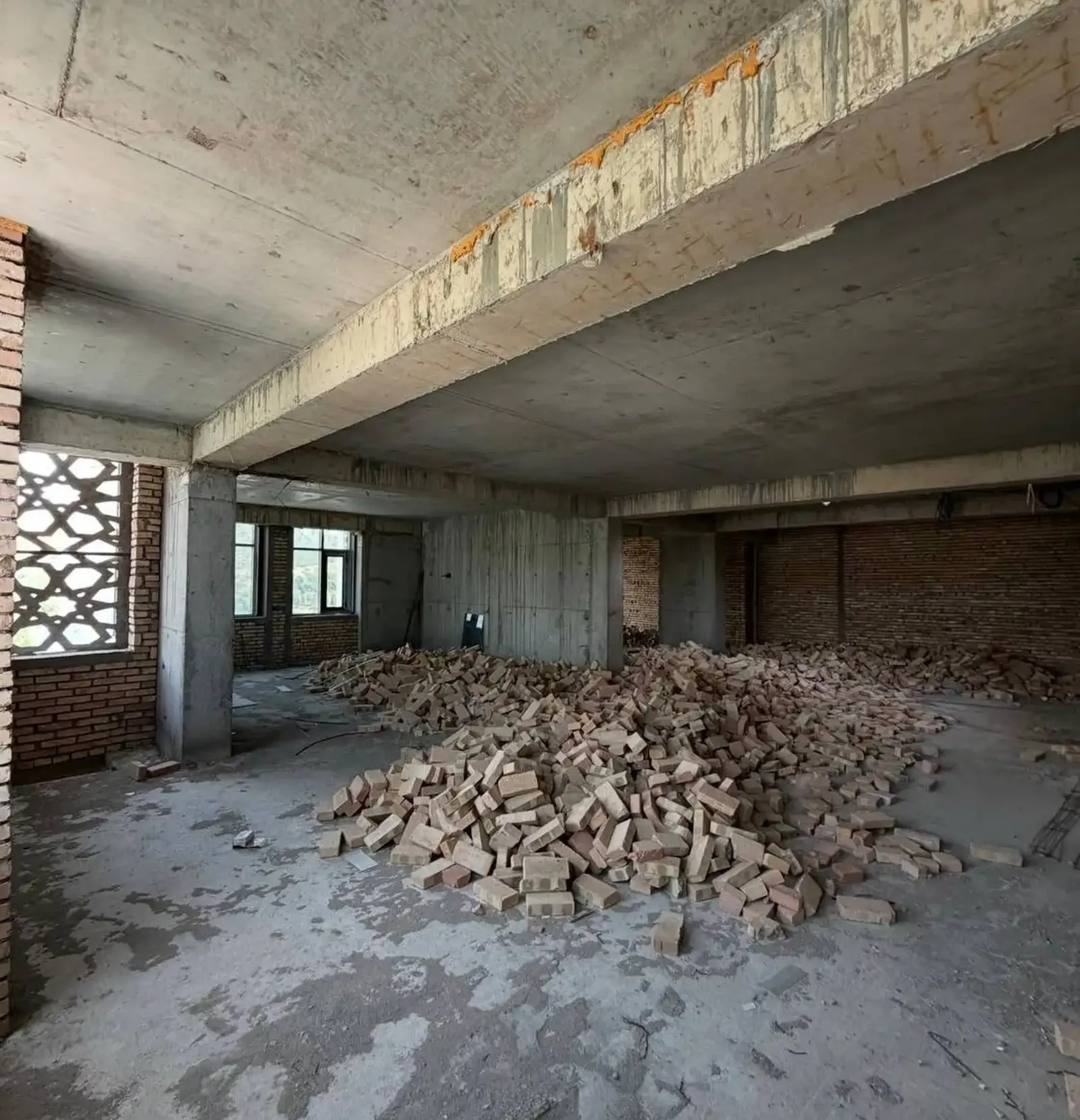3-комн. квартира, 16 этаж, 88 м², Сомони — фото 4