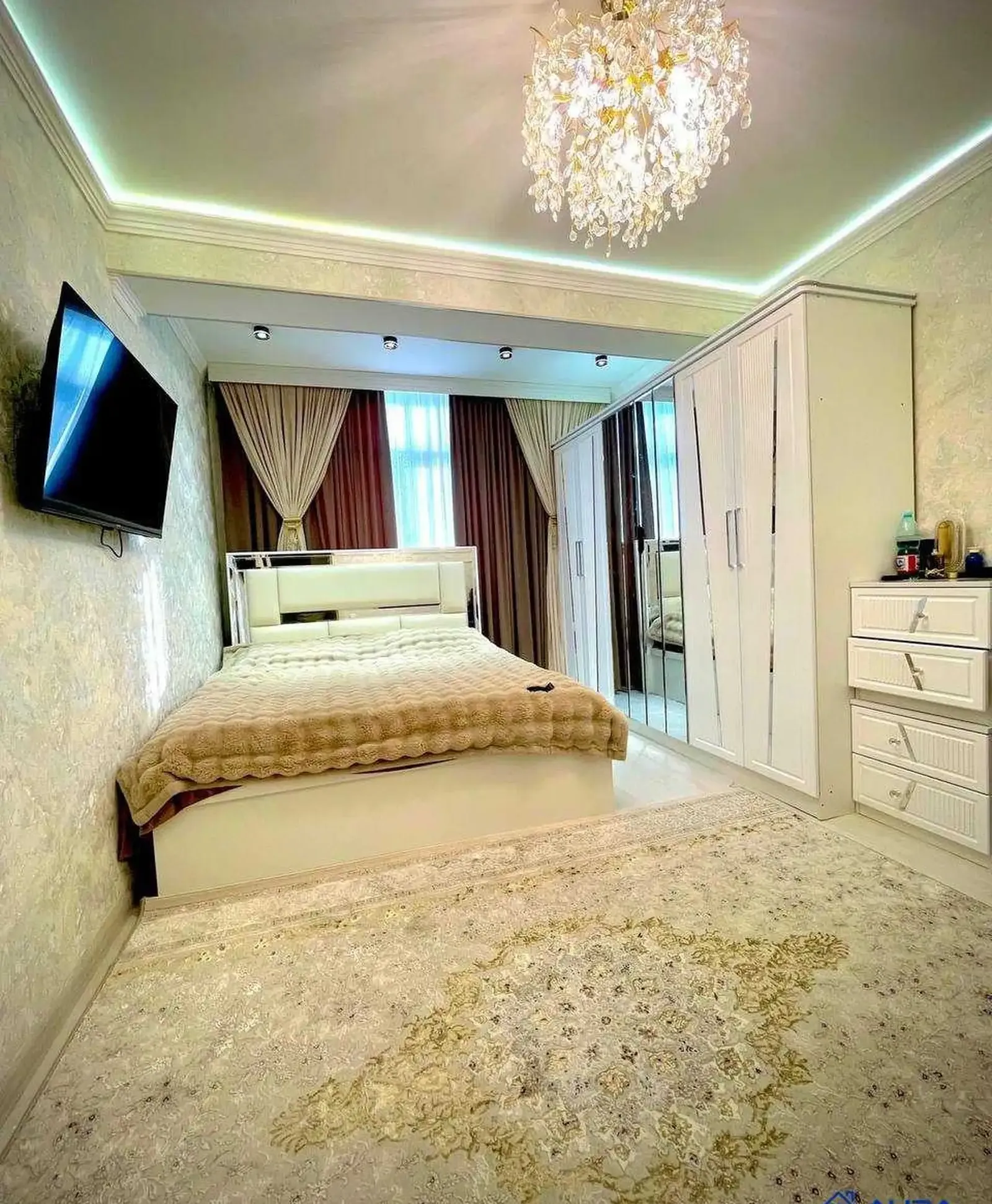 2-комн. квартира, 11 этаж, 67 м², Сино