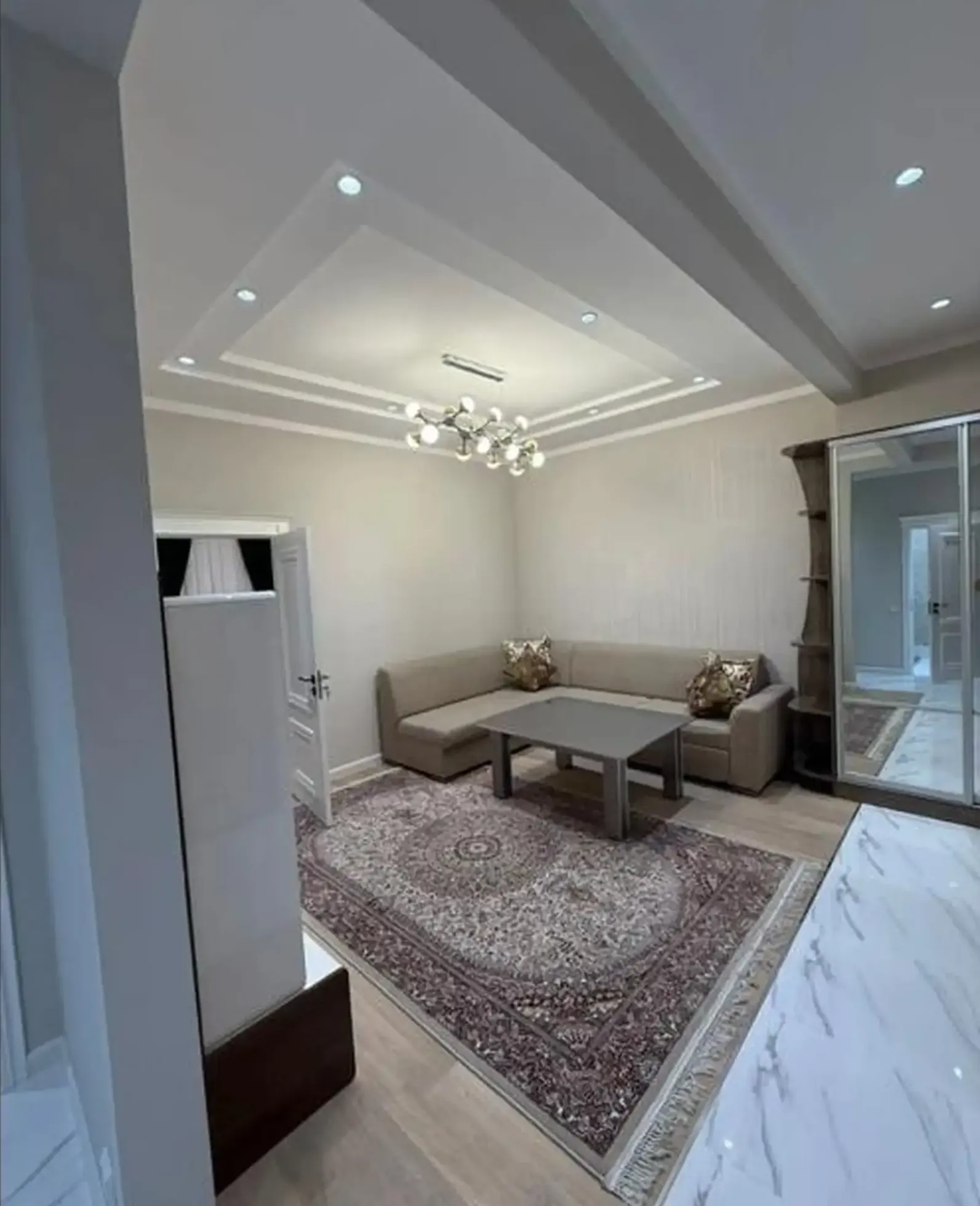 1-комн. квартира, 8 этаж, 61 м², Фирдавси — фото 2