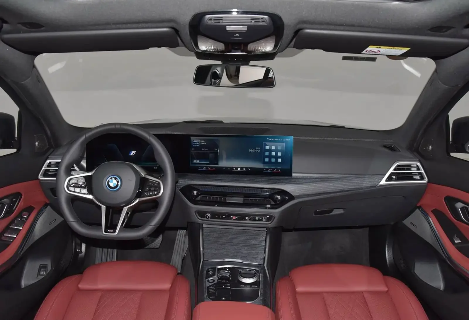 BMW i3, 2025