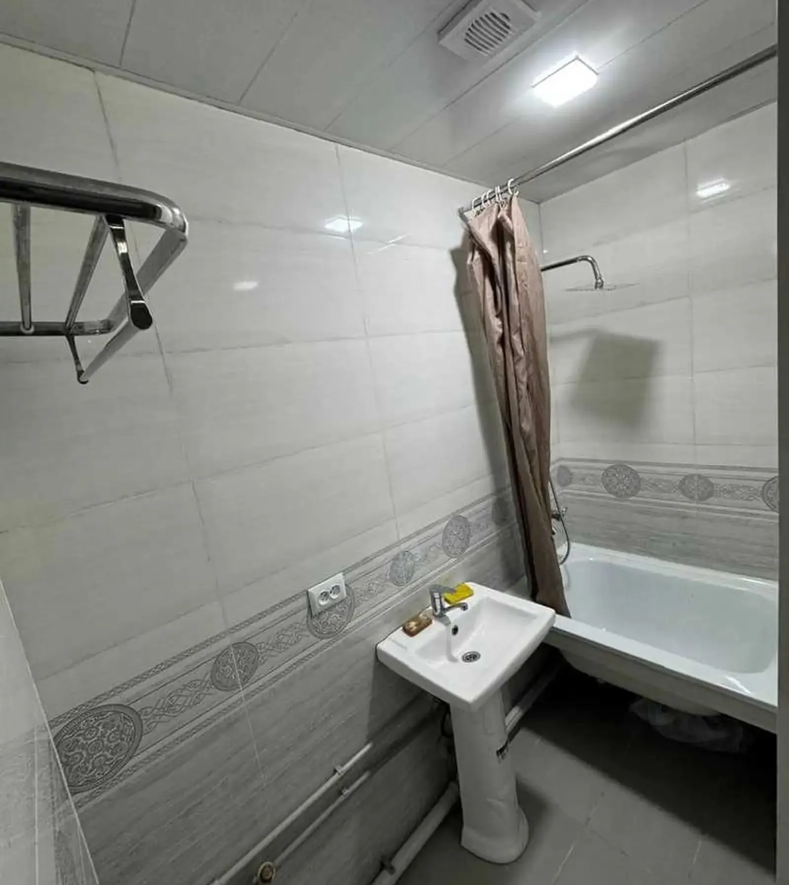 2-комн. квартира, 16 этаж, 47м², Сино — фото 6