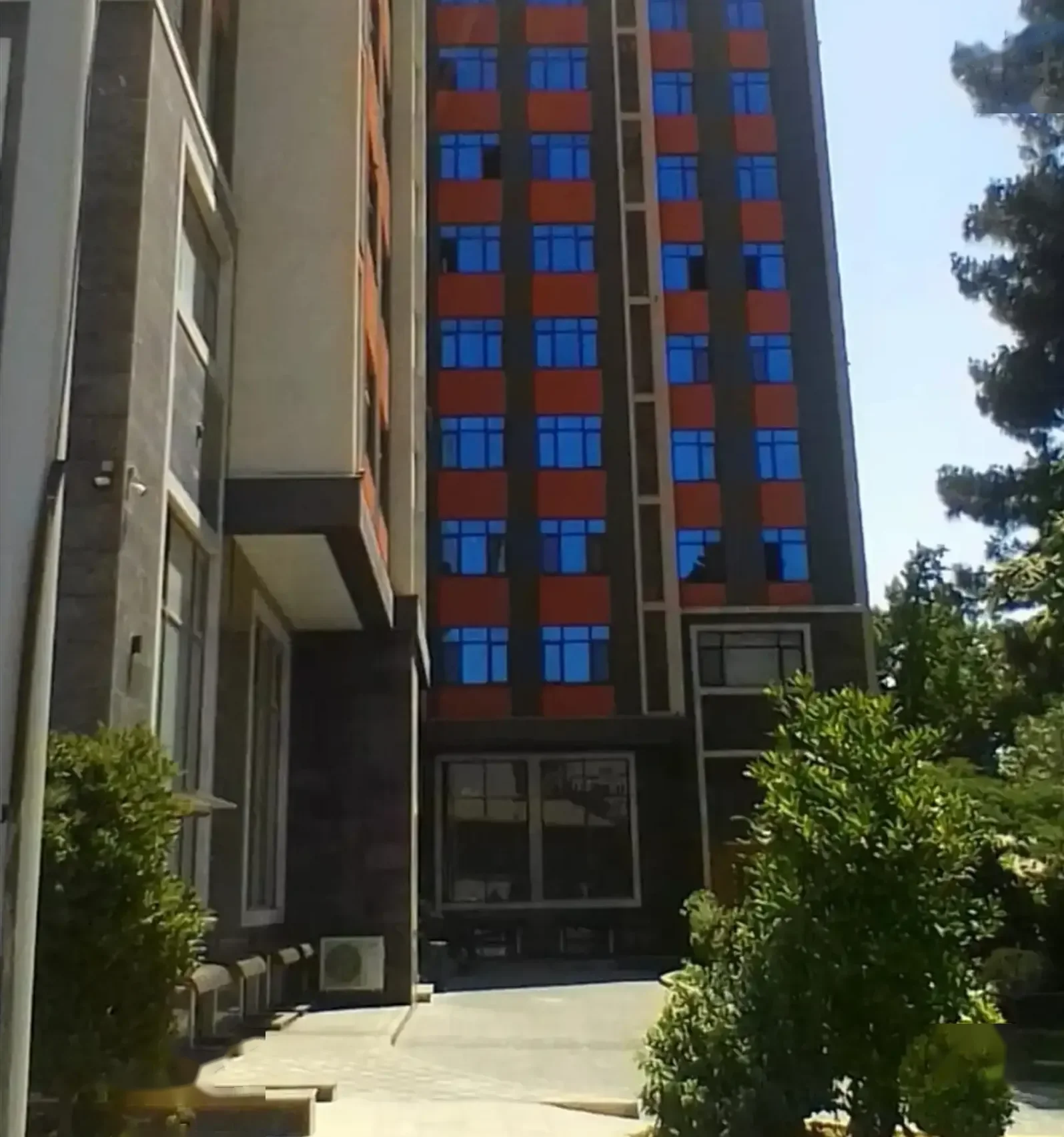 2-комн. квартира, 8 этаж, 75м², Спартак