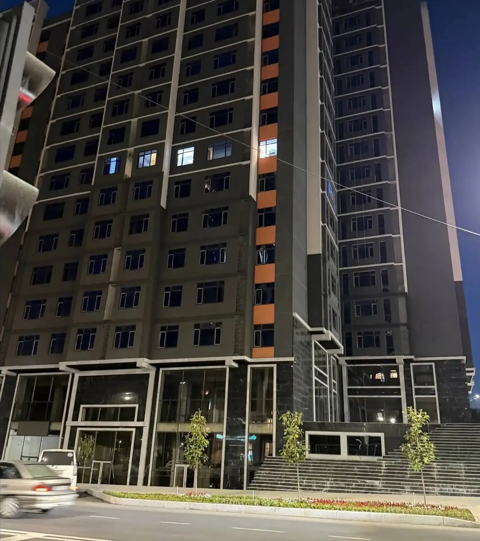 2-комн. квартира, 10 этаж, 83 м², Сомони — фото 2