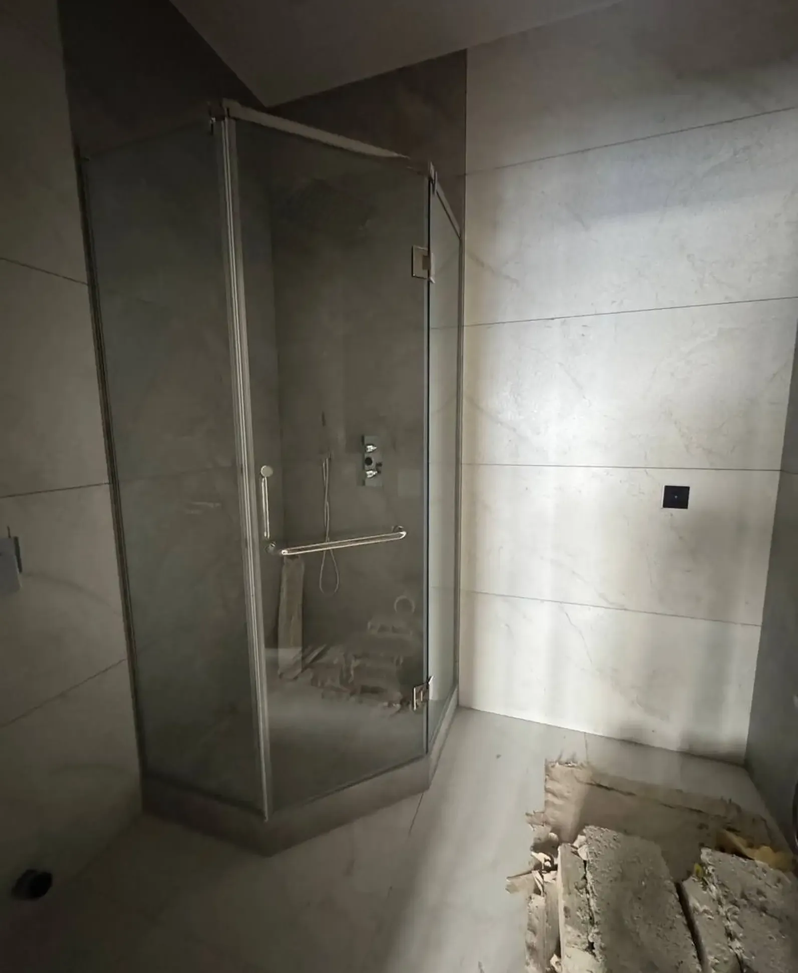 5-комн. квартира, 10 этаж, 170 м², И Сомони