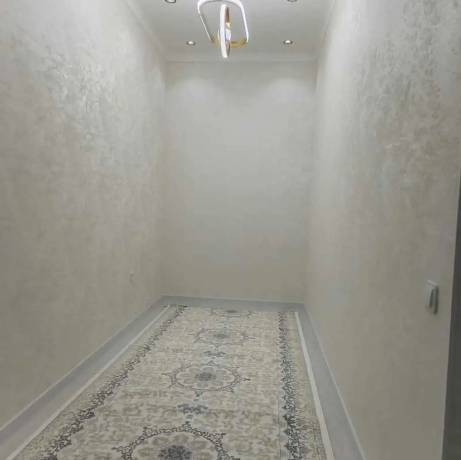 3-комн. квартира, 8 этаж, 67 м², Фирдавси, Автоцентр