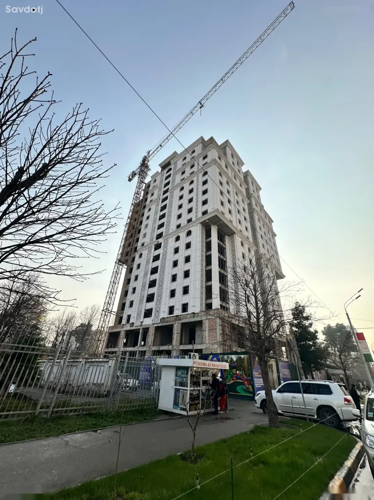 3-комн. квартира, 13 этаж, 102 м², Улица Айни 26, Садбарг, Гостиница Душанбе, Шохмансур