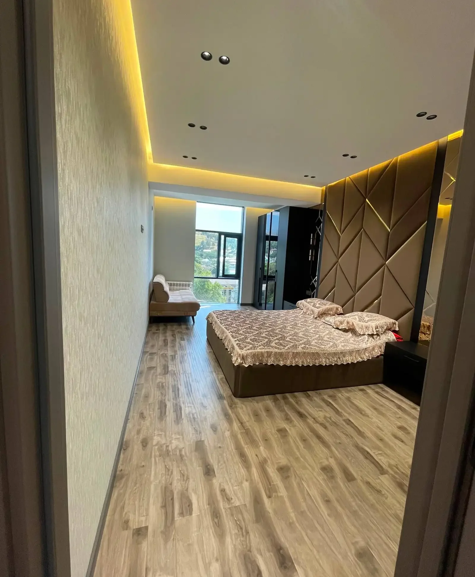4-комн. квартира, 10 этаж, 155 м², Исмоили Сомони — фото 6