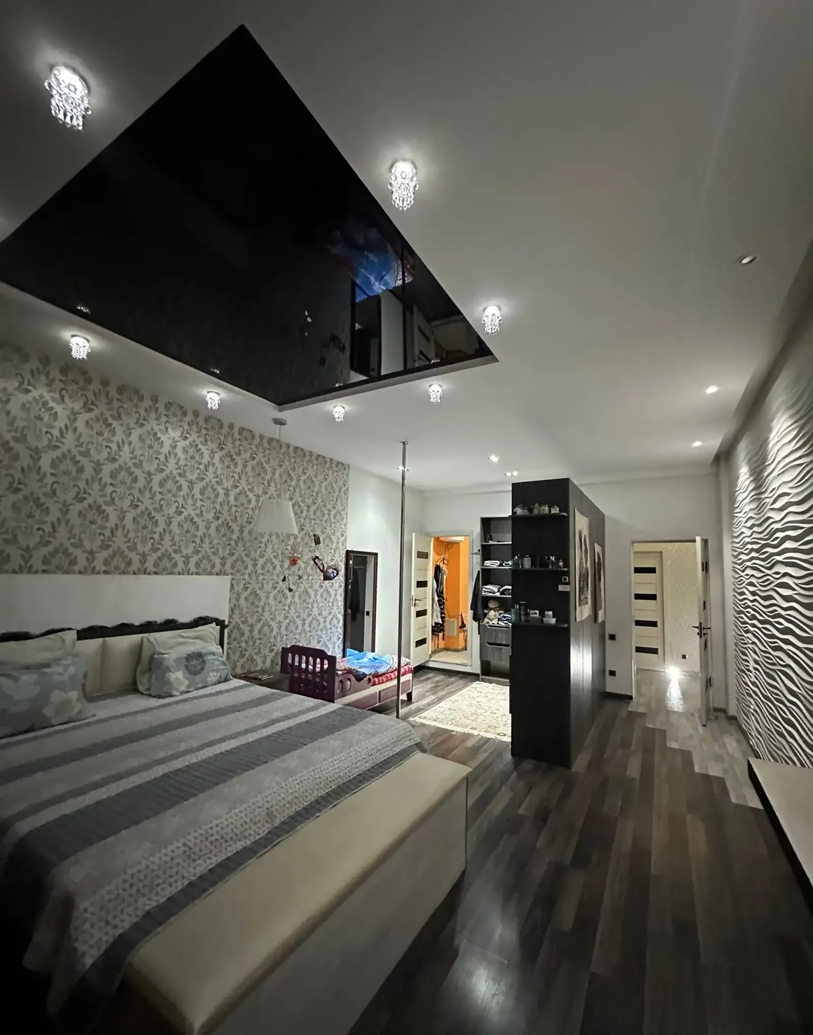 4-комн. квартира, 9 этаж, 137 м², Сомони — фото 11