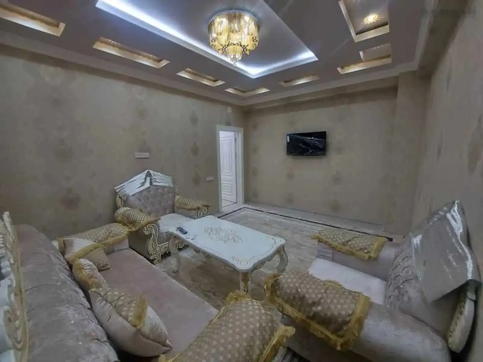 2-комн. квартира, 8 этаж, 69м², овир — фото 3