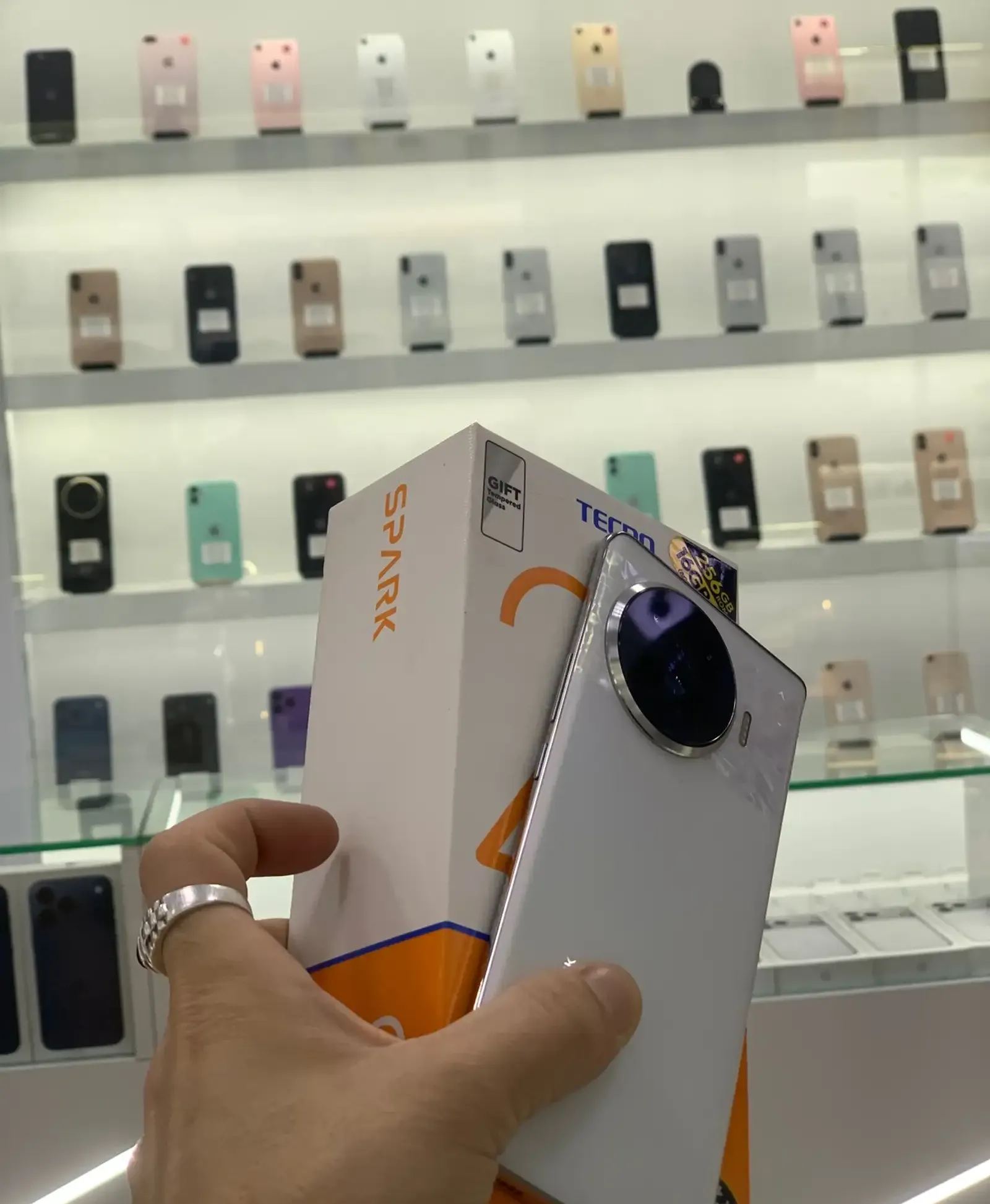 Tecno Spark 20 256 gb
