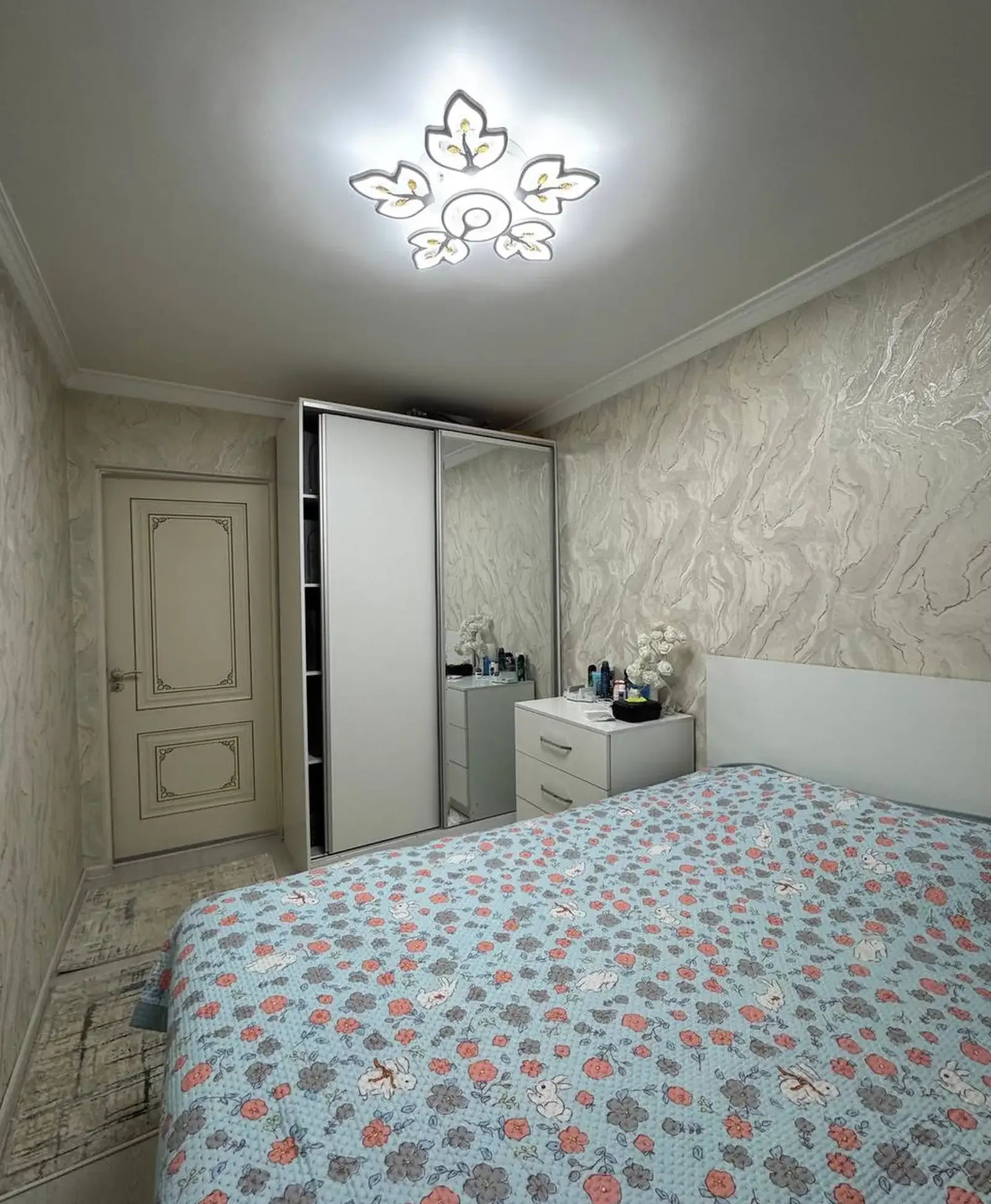 2-комн. квартира, 5 этаж, 52 м²,  33мкр — фото 9