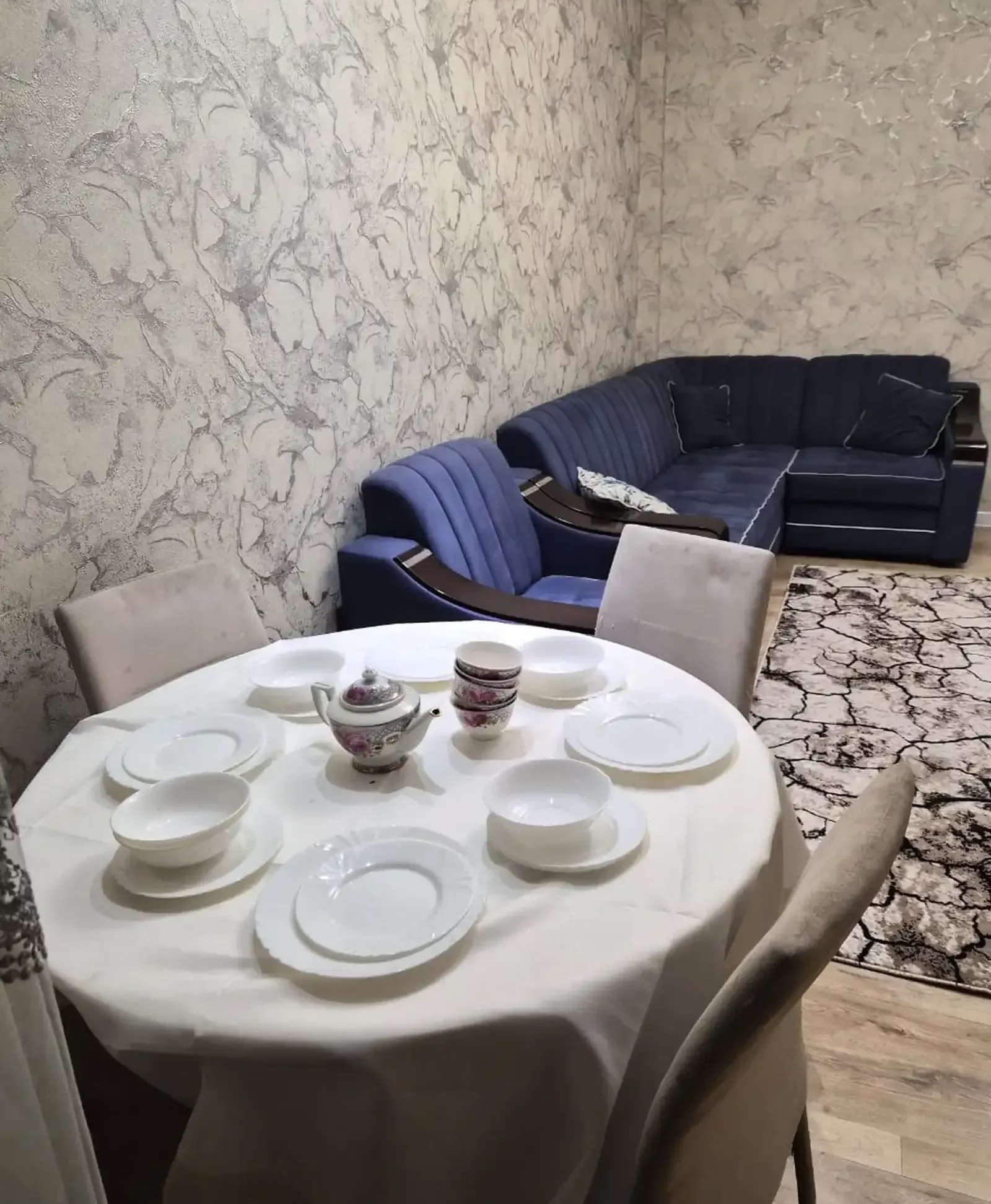 2-комн. квартира, 5 этаж, 58м², Овир/Грандь отель