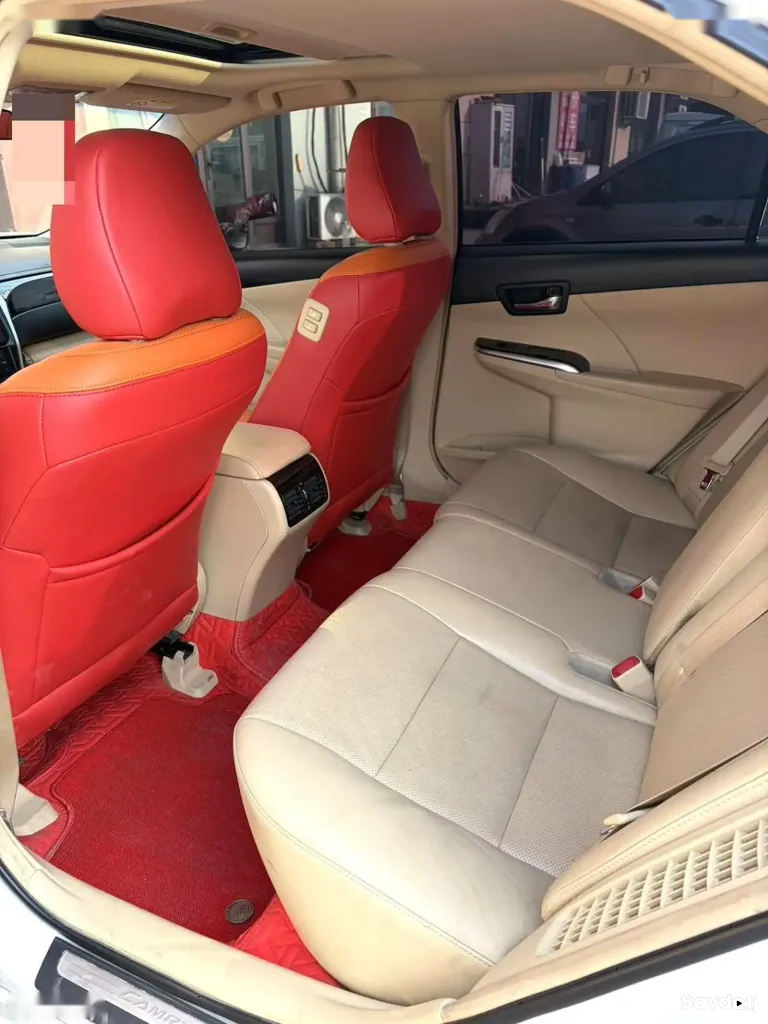 Toyota Camry, 2015