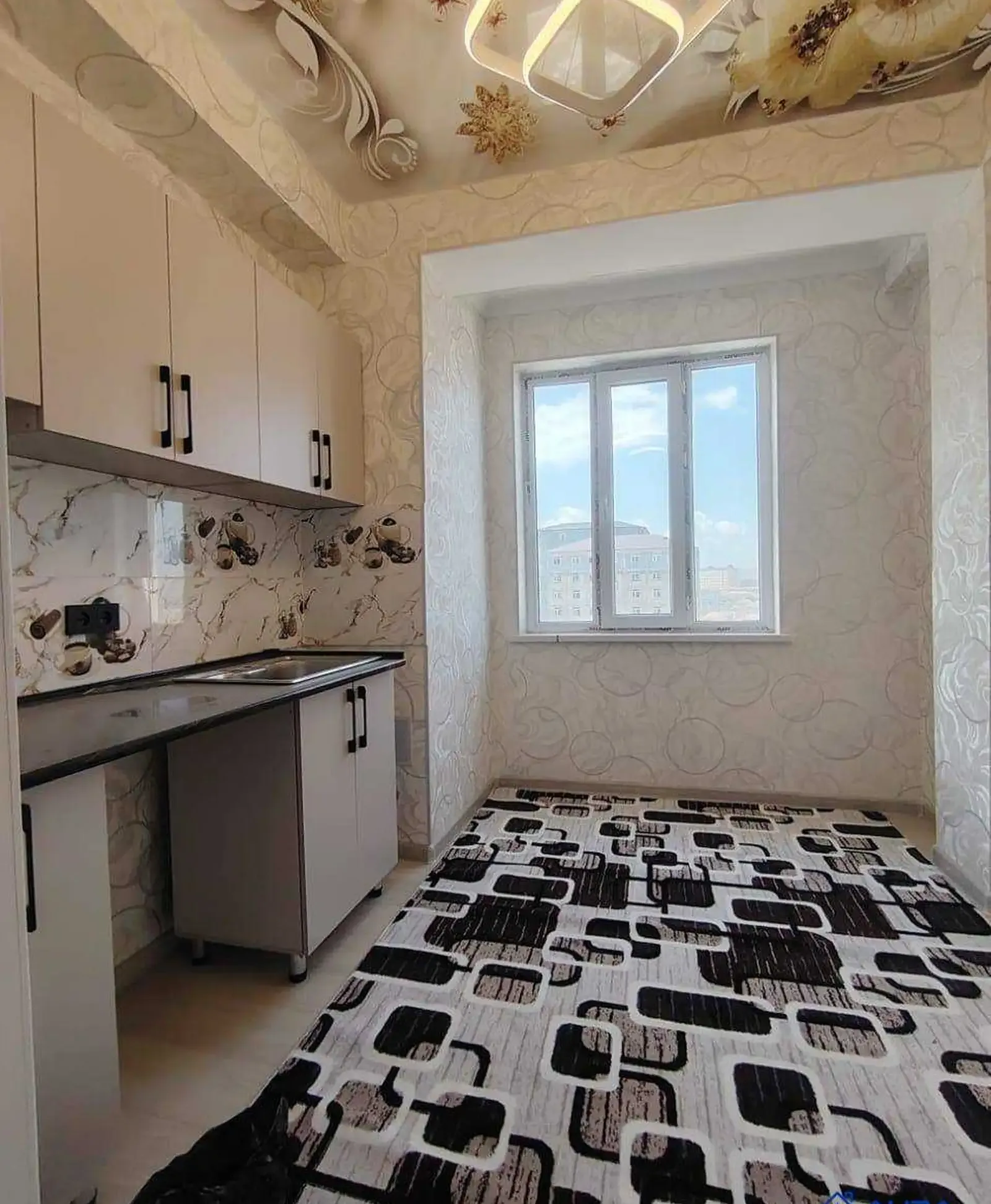 3-комн. квартира, 5 этаж, 73 м², Фирдавси — фото 8