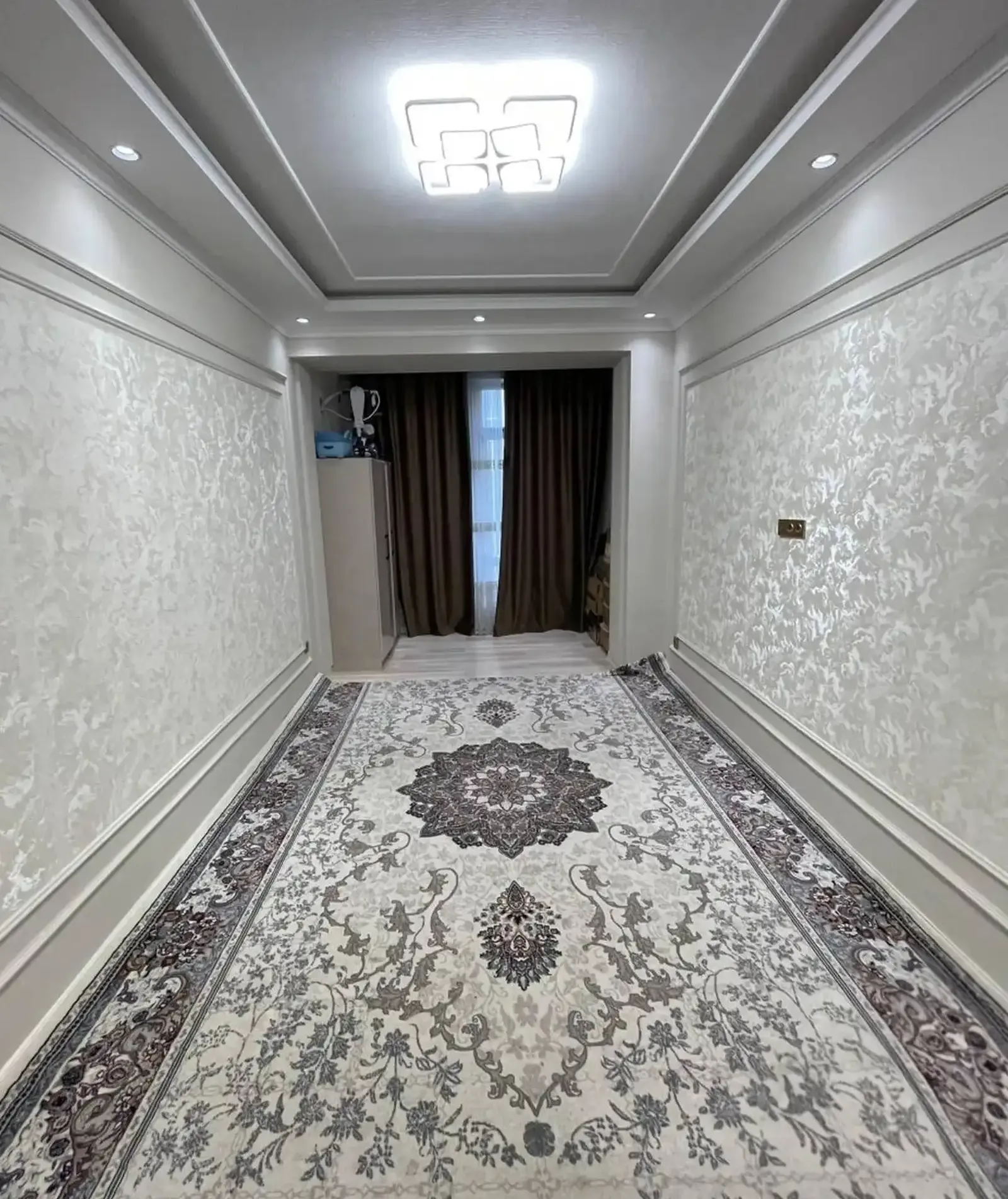 3-комн. квартира, 9 этаж, 116 м², Овир — фото 2